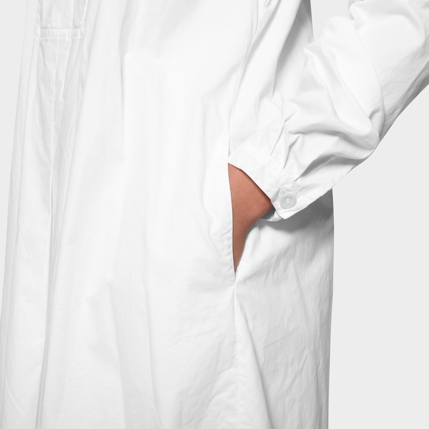 OMEN Kleid Stefanie Bombardiere am model