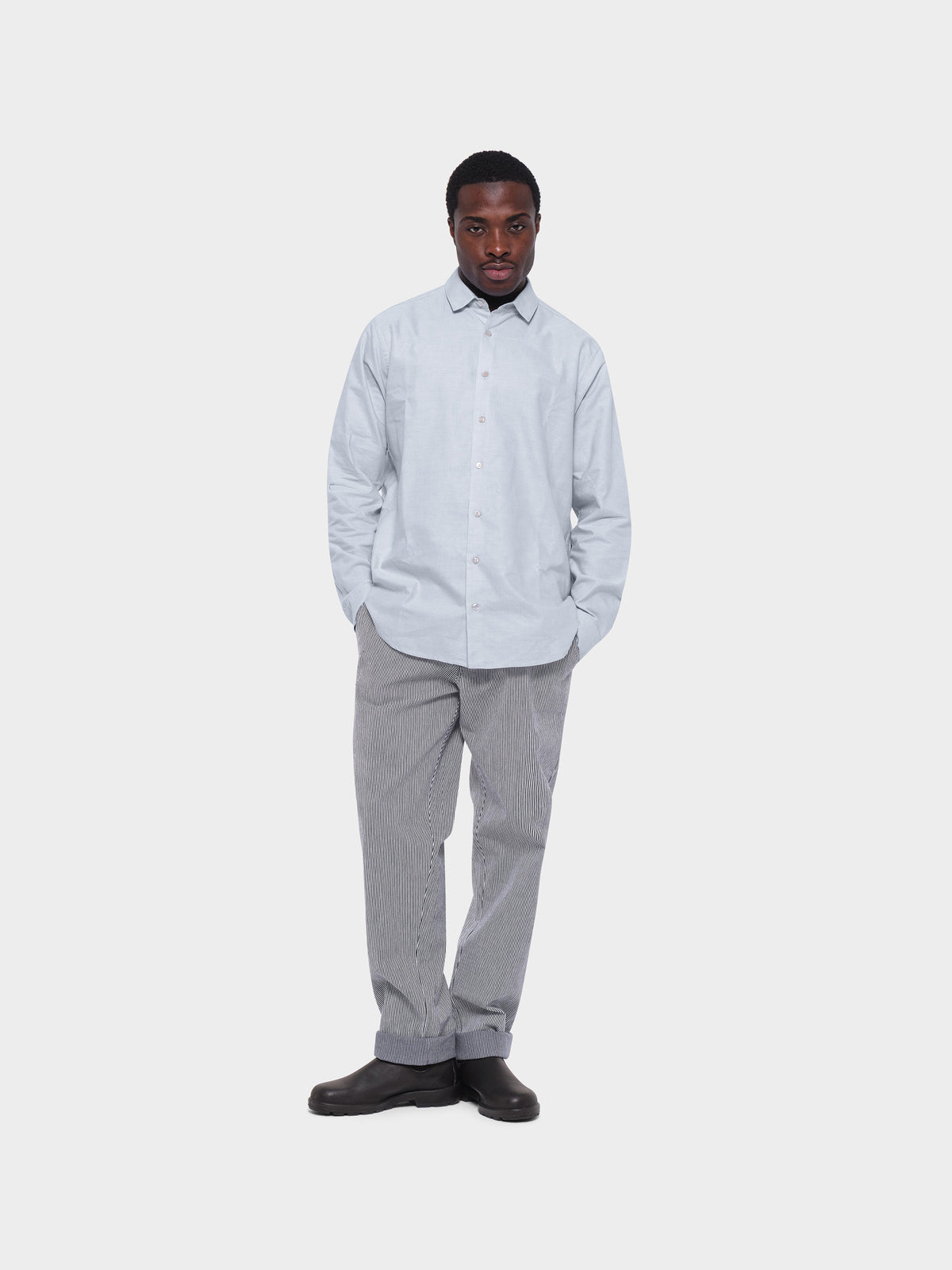 OMEN Hemd Josi Oxford Trieste am model