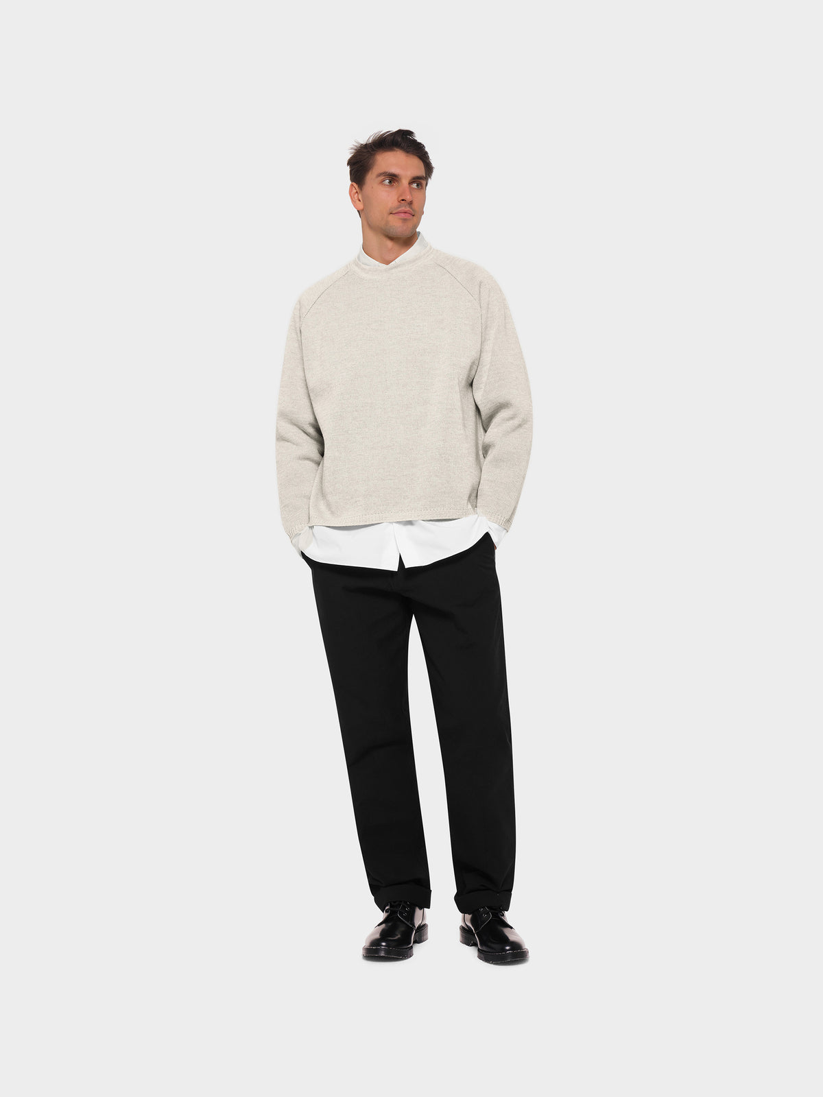 OMEN Pullover Mara HS am model