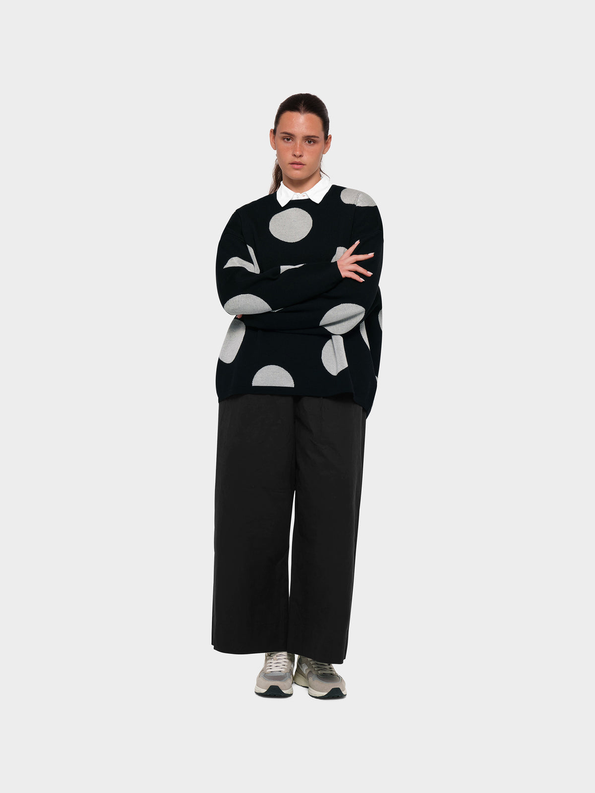 OMEN Pullover April Kreise DS am model
