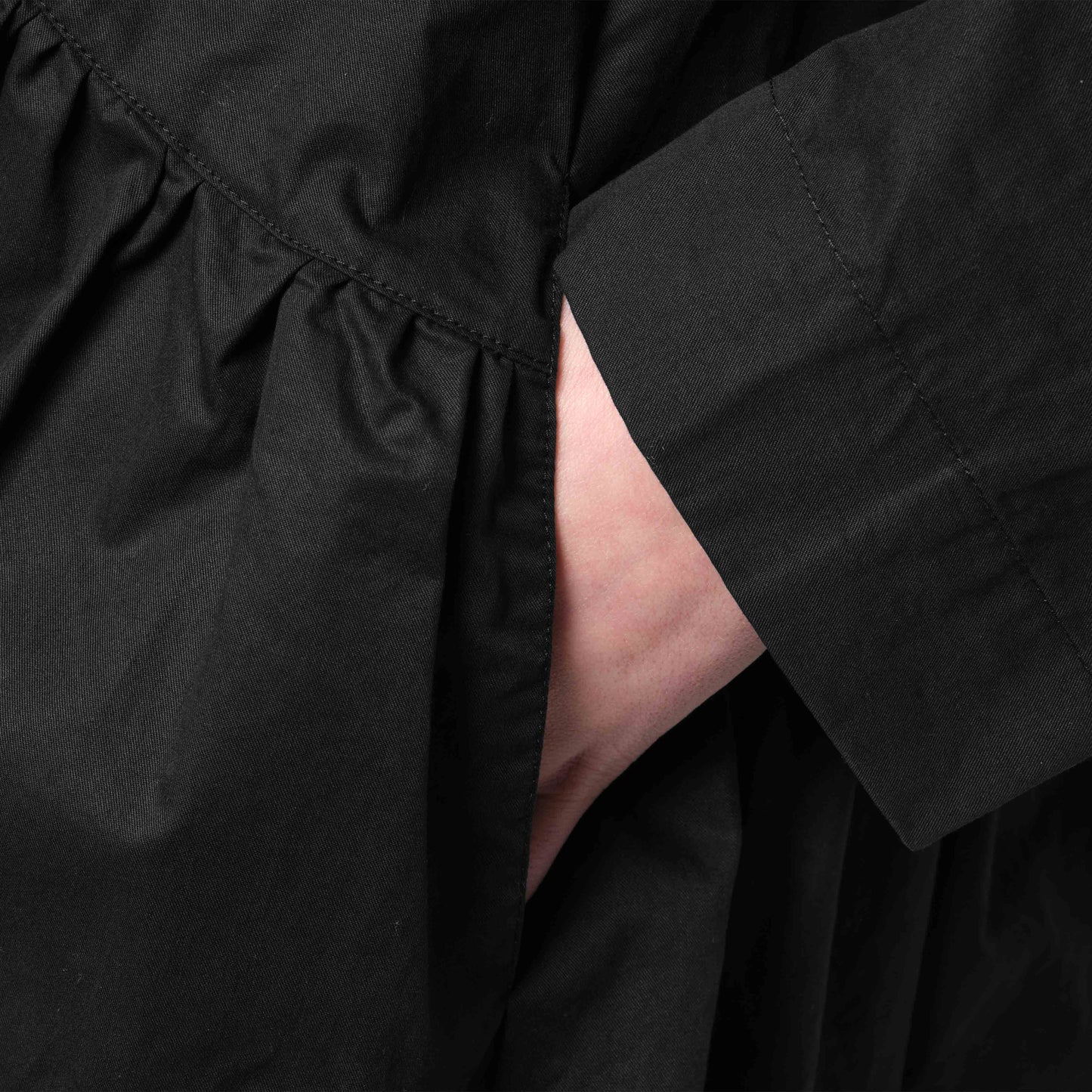 OMEN Oberteil Tilda LA Bombardiere am model