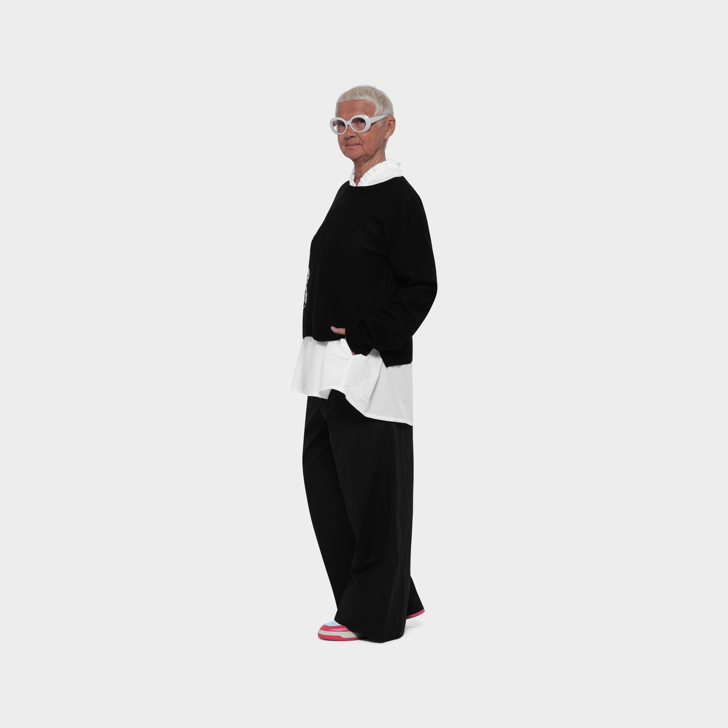 OMEN Pullover Seepferd Pansy am model