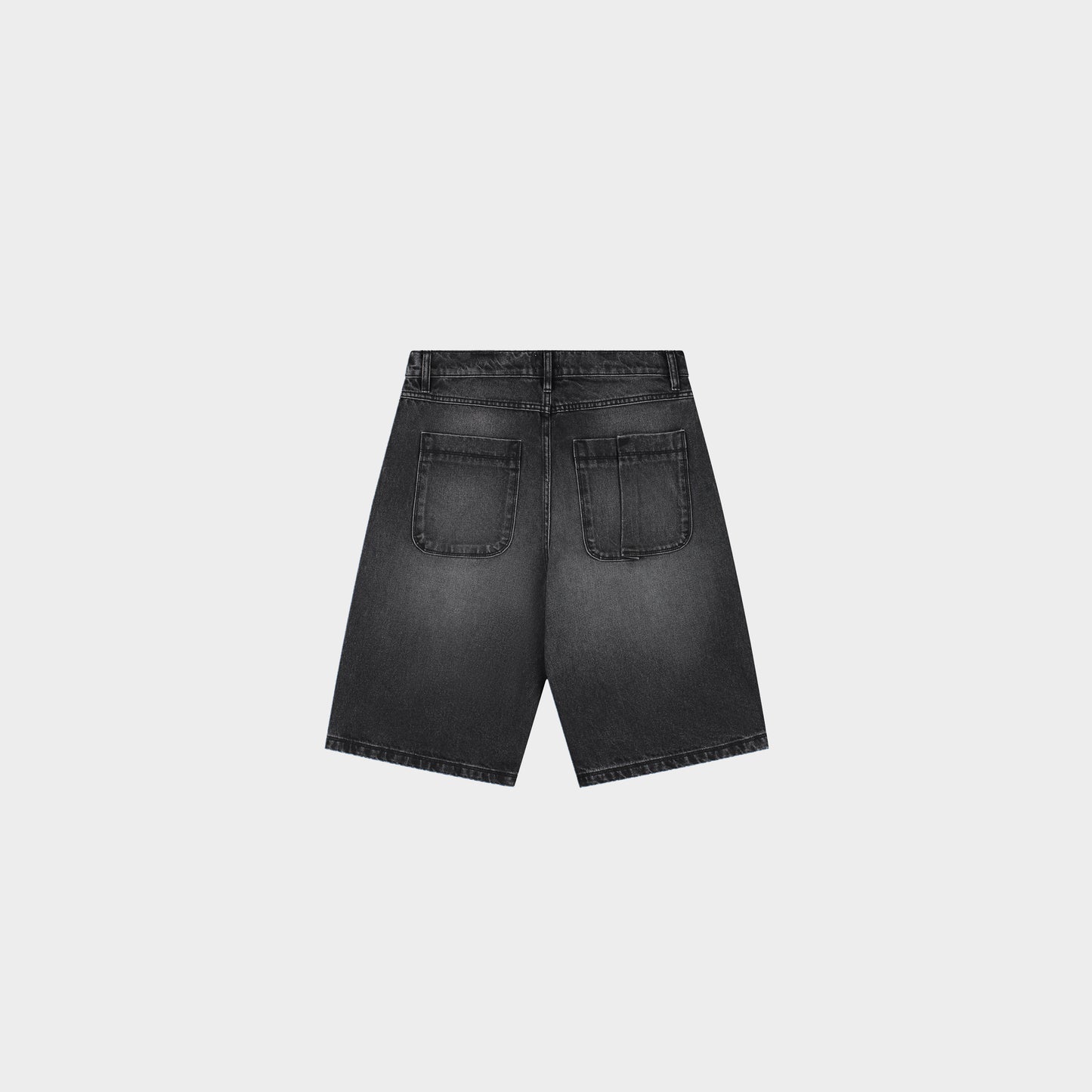Arte Antwerp Round Pocket Denim Short in Farbe fade_black