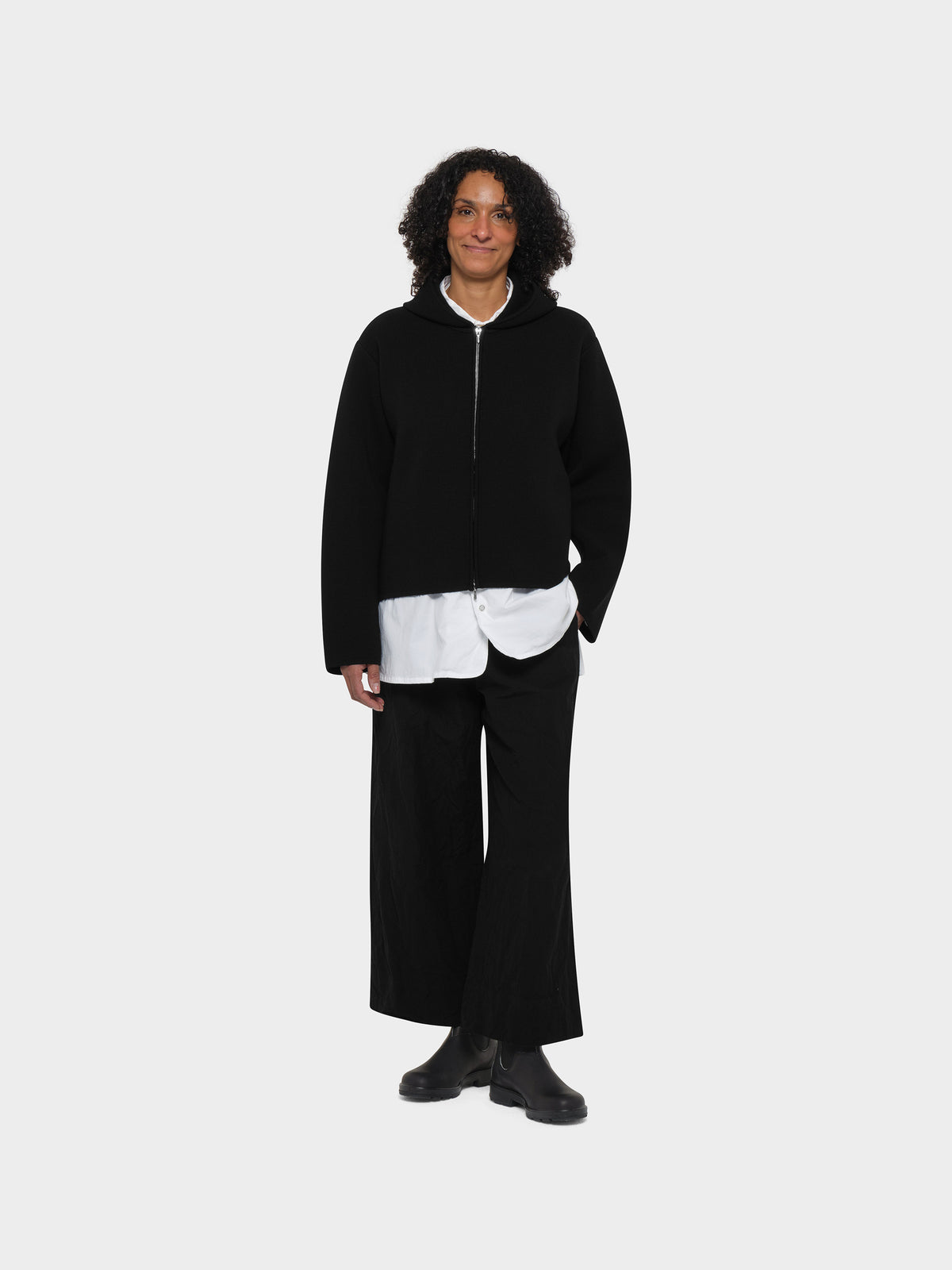 OMEN Strickjacke Philli PS am model