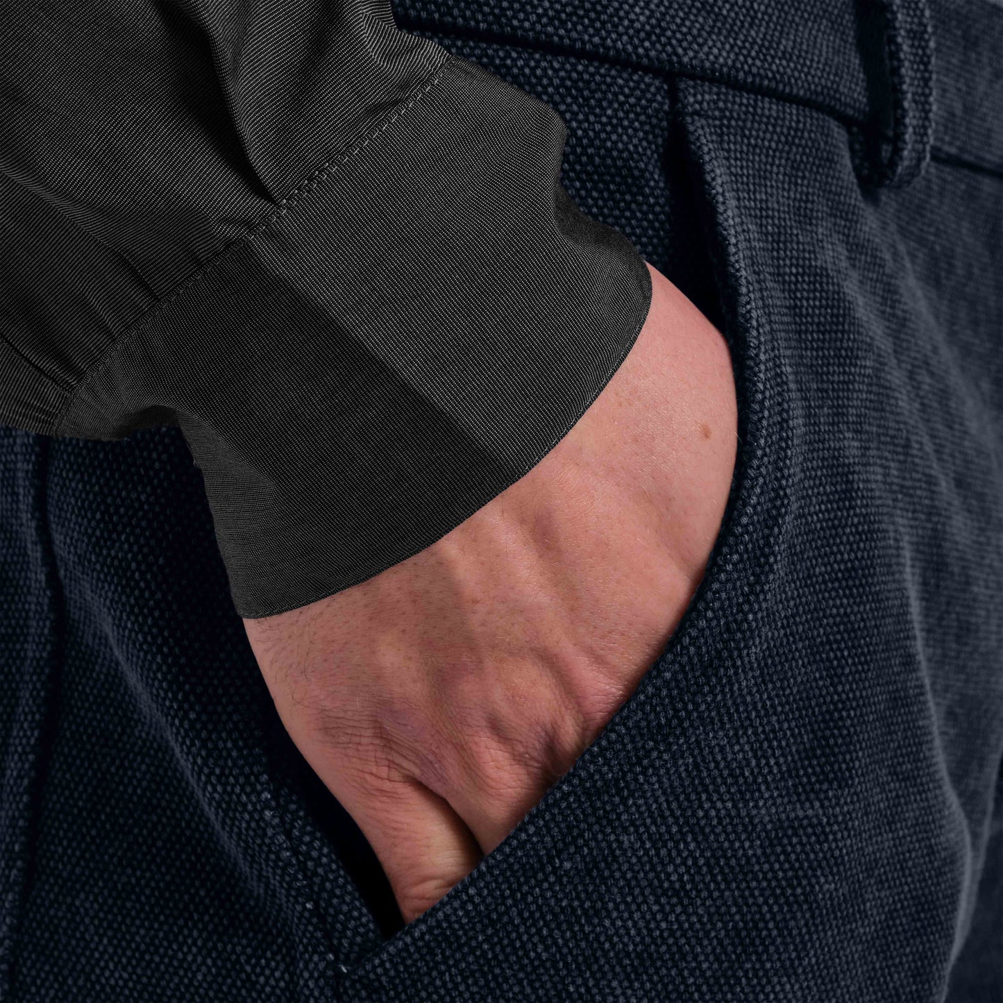 OMEN Hose Harry Giglio am model