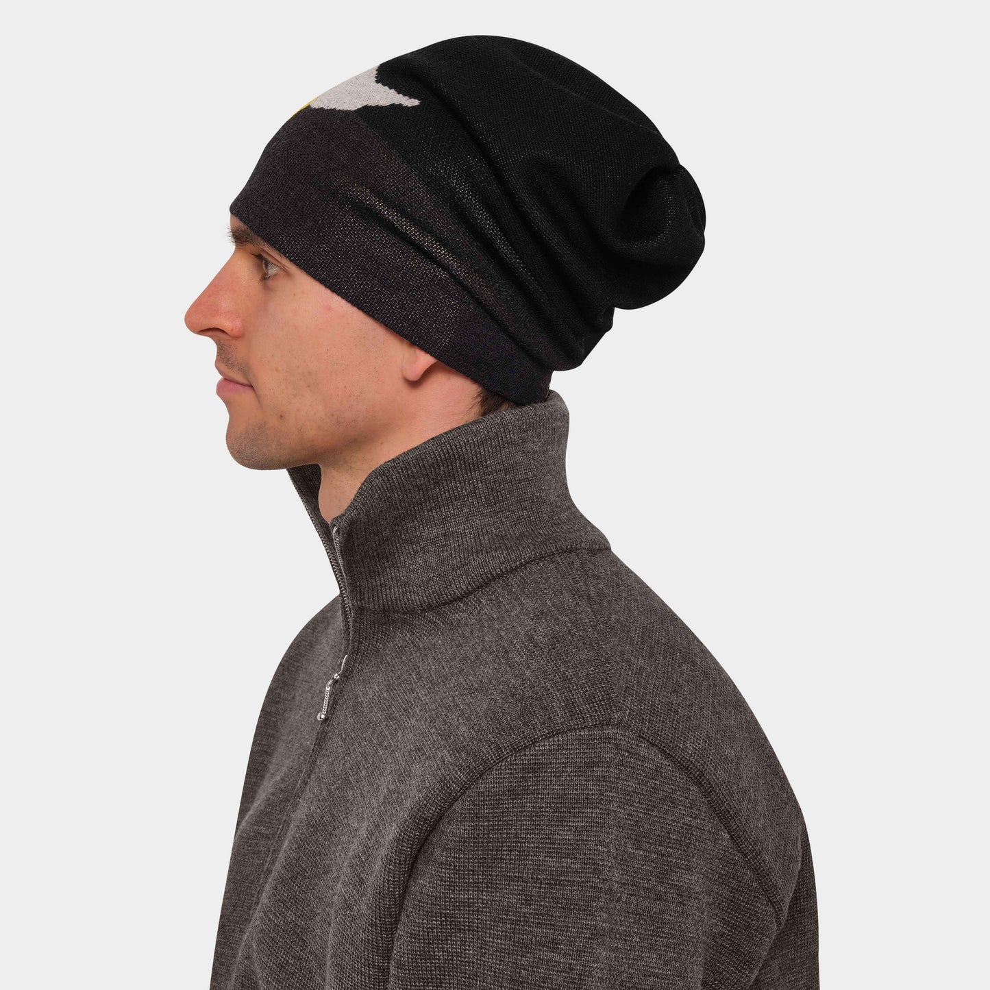 OMEN Mütze Entenwerder Jo 1 am model