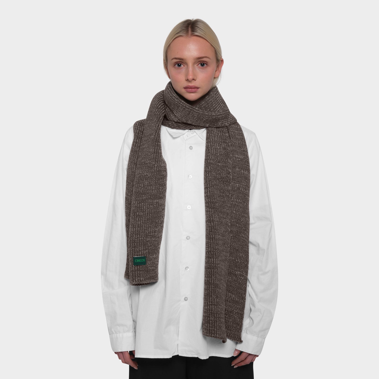 OMEN Schal Smarti PF am model