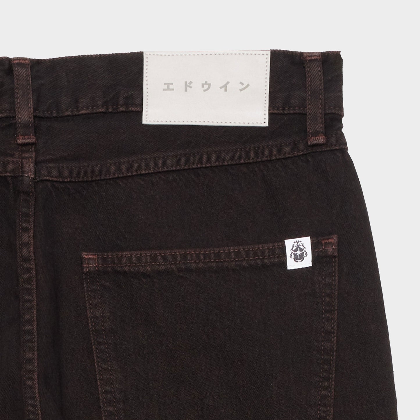 Edwin I036457 Cosmos Pant - Black Coffeebean Overdyed in Farbe black_coffeebean_overdyed