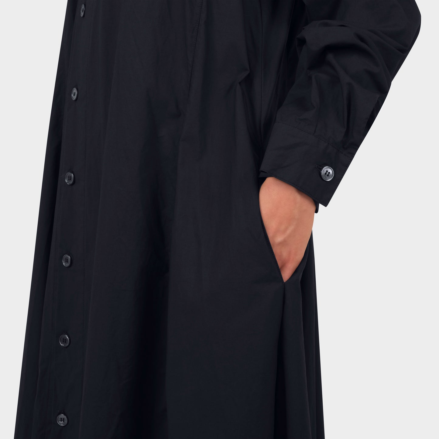 OMEN Kleid Felice Agnese am model