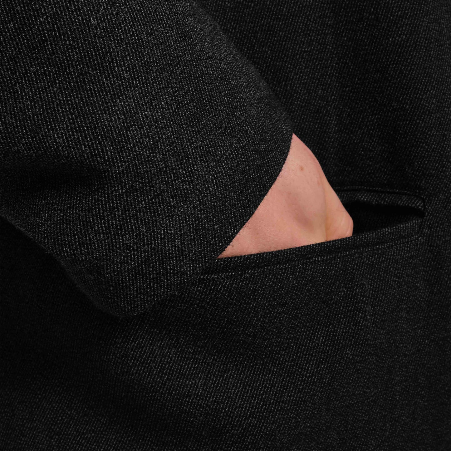 OMEN Mantel Harris Brig am model