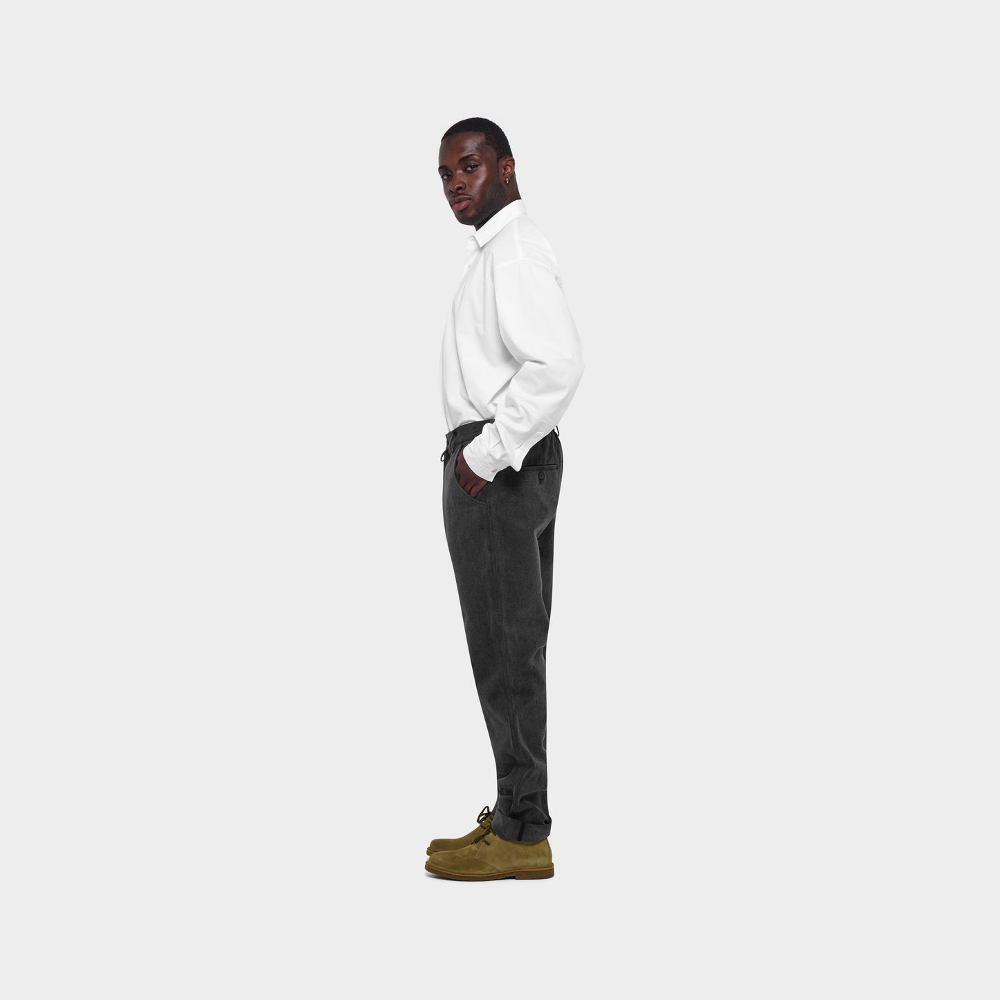 OMEN Hose Larry Guinea am model