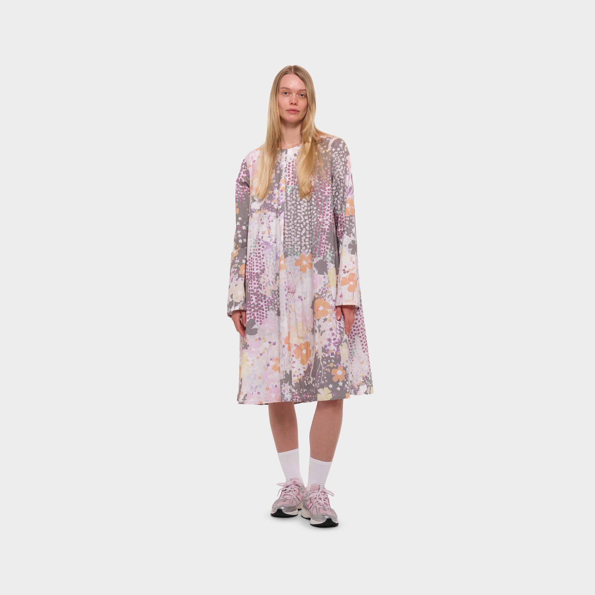 OMEN Kleid Bow Popeline am model