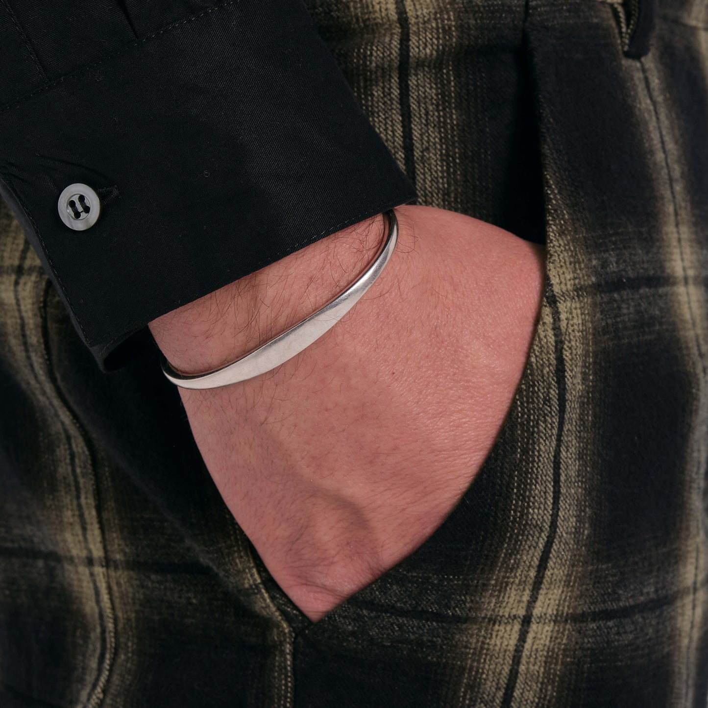 OMEN Hose Harry Apache am model 