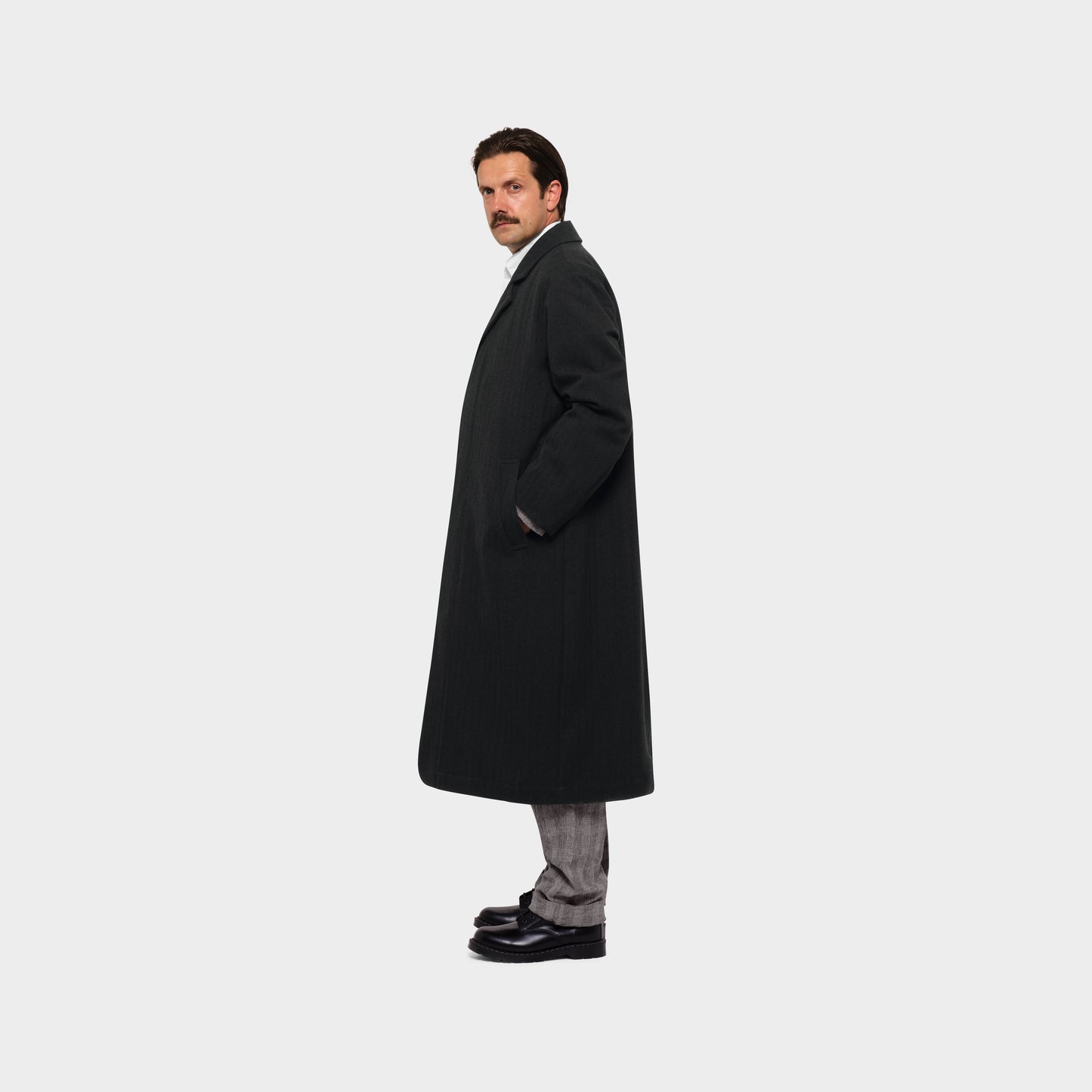 OMEN Mantel Johan NDRD am model