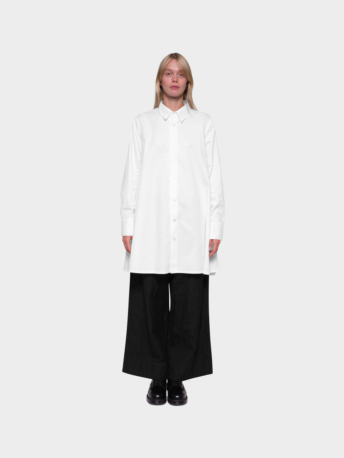OMEN Oberteil Olivia Bombardiere am model