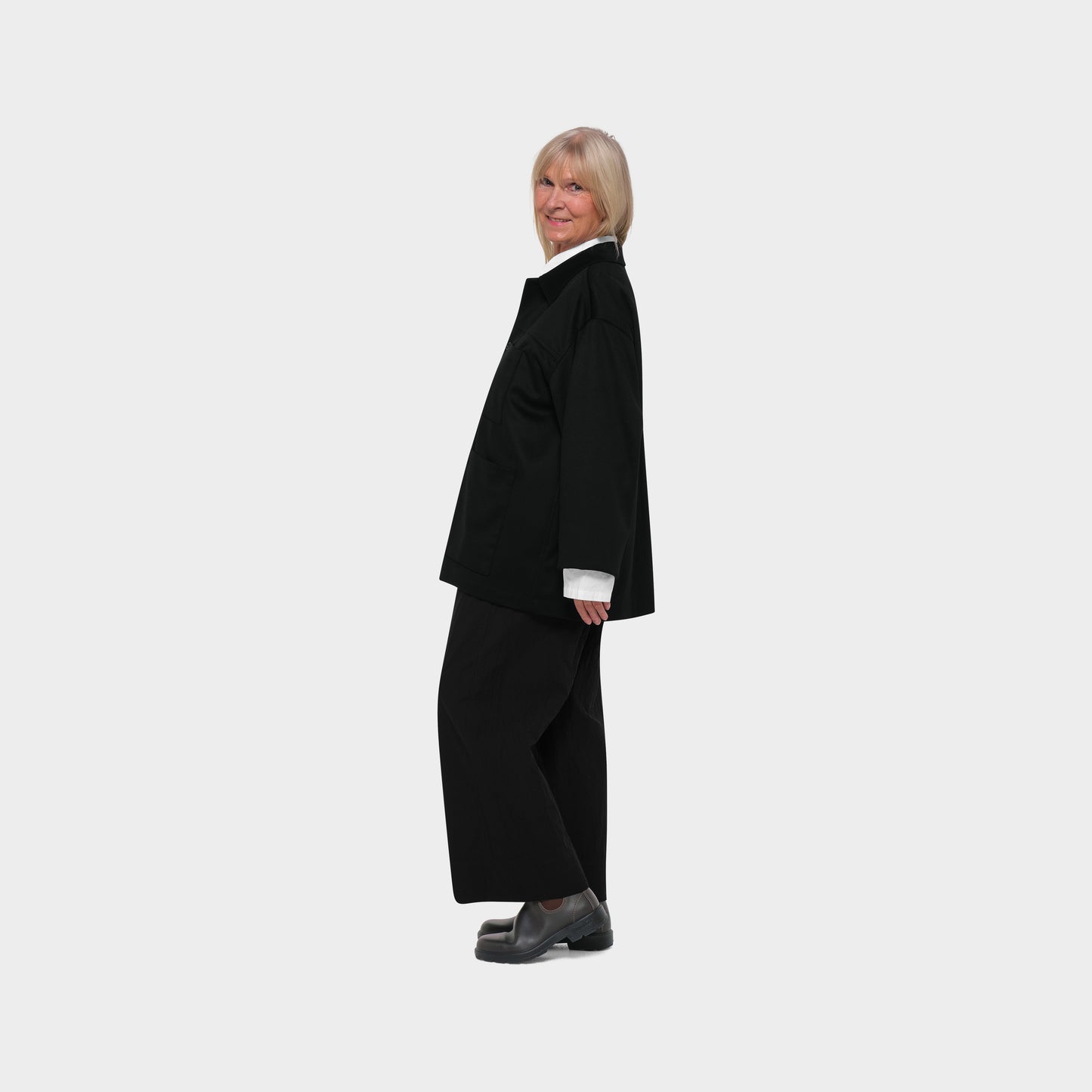 OMEN Jacke Kathy RN-0666 am model