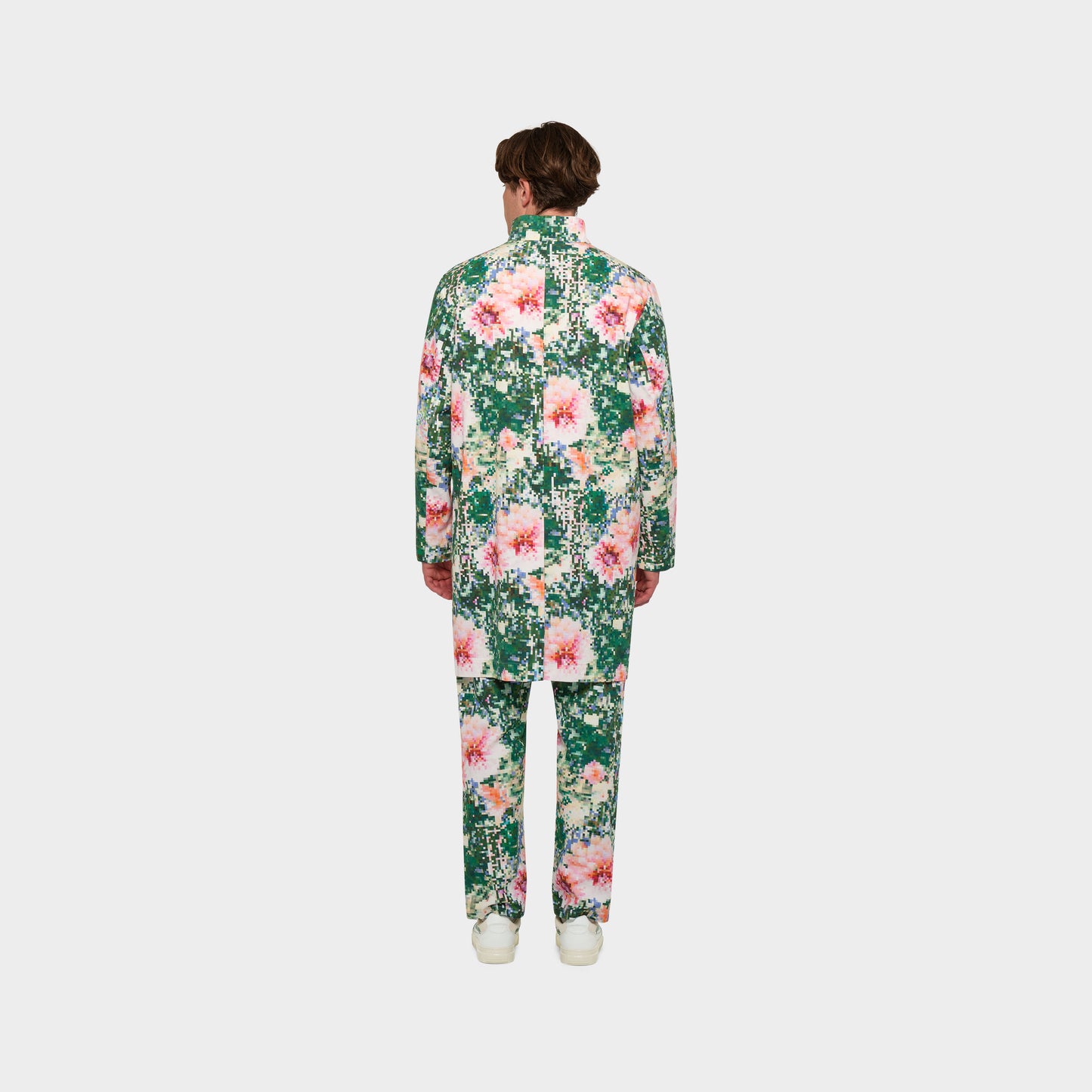 OMEN Mantel Kliff Heavy Twill Pixel Blüte am model