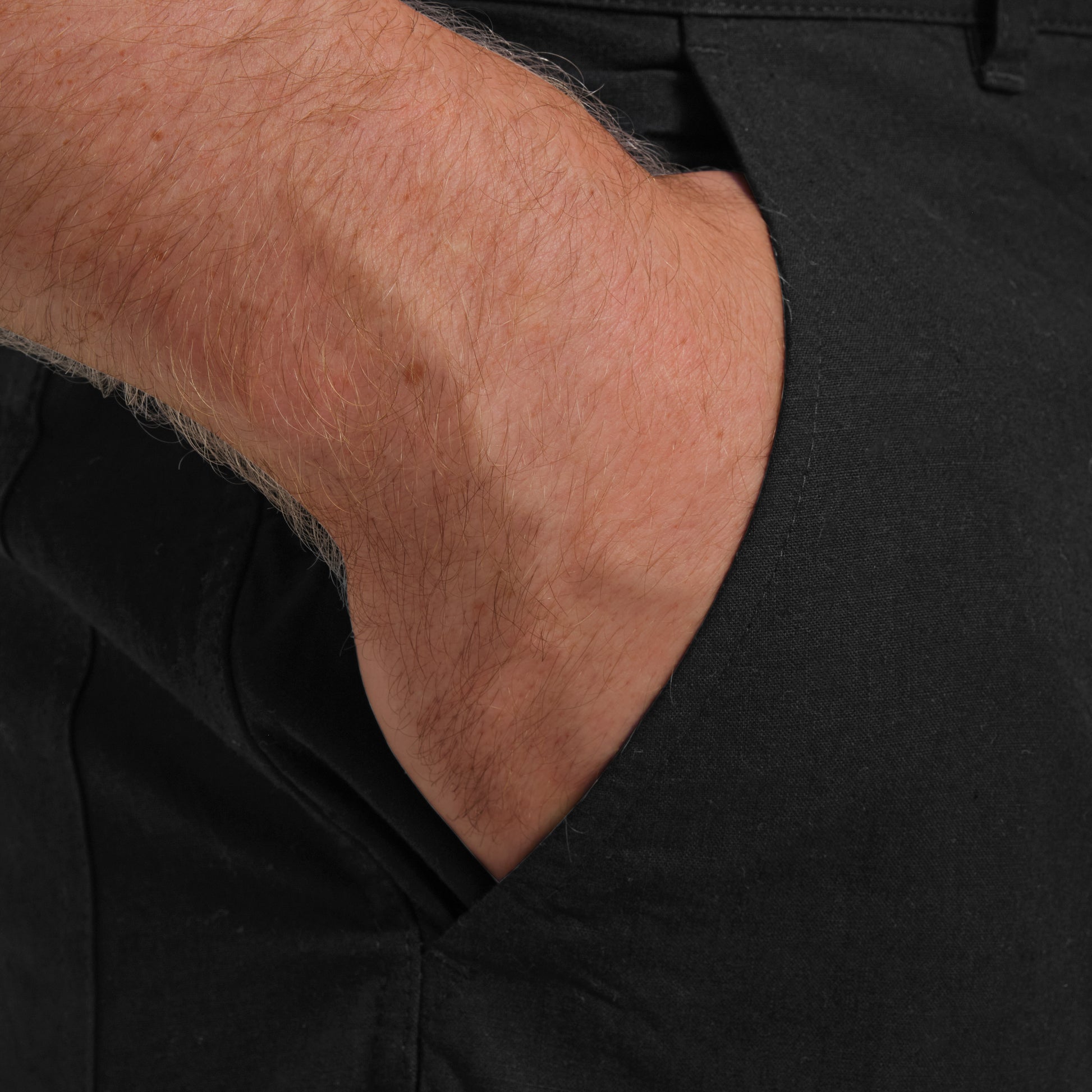 OMEN Hose Harry Fjordland am model