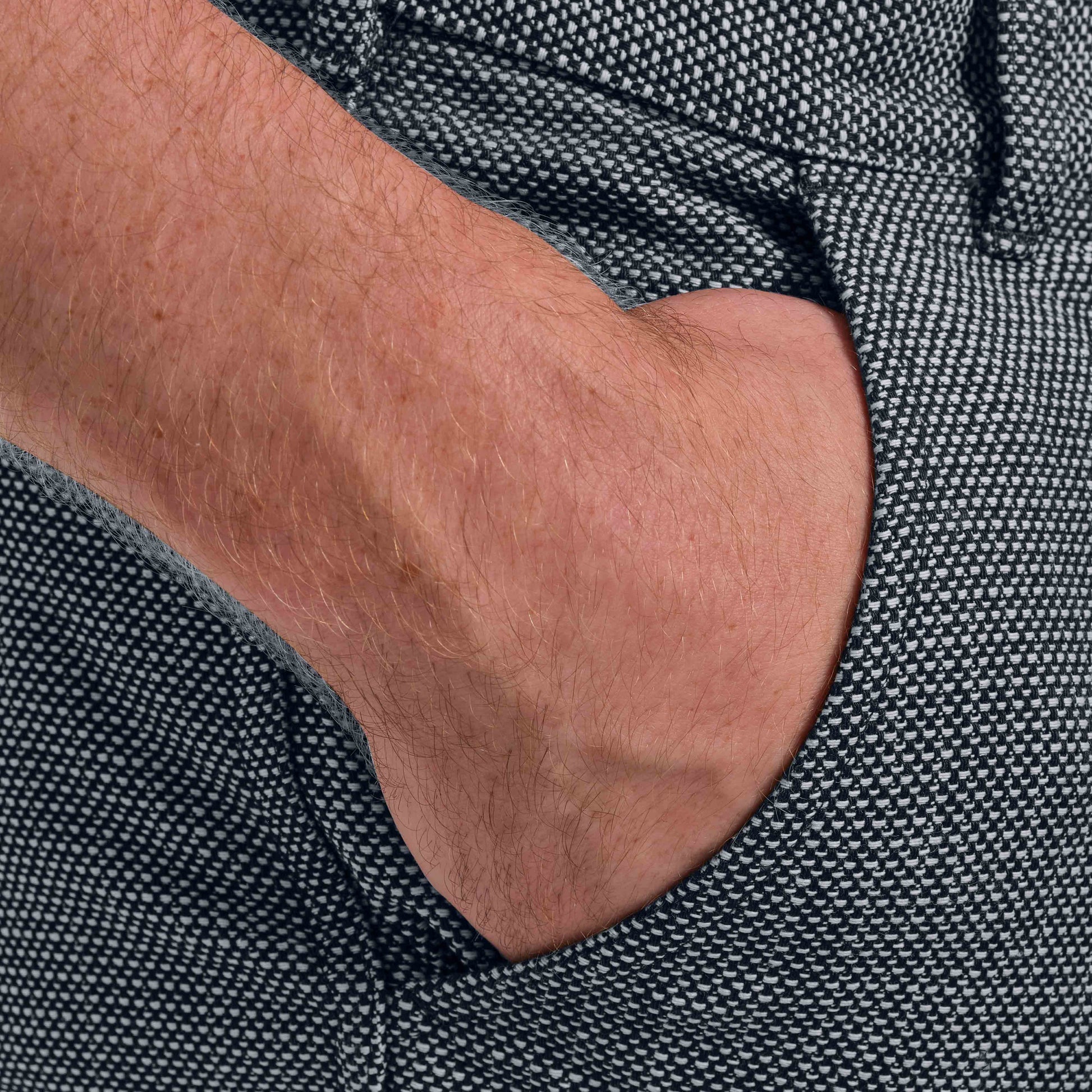 OMEN Hose Larry Seth Denim am model