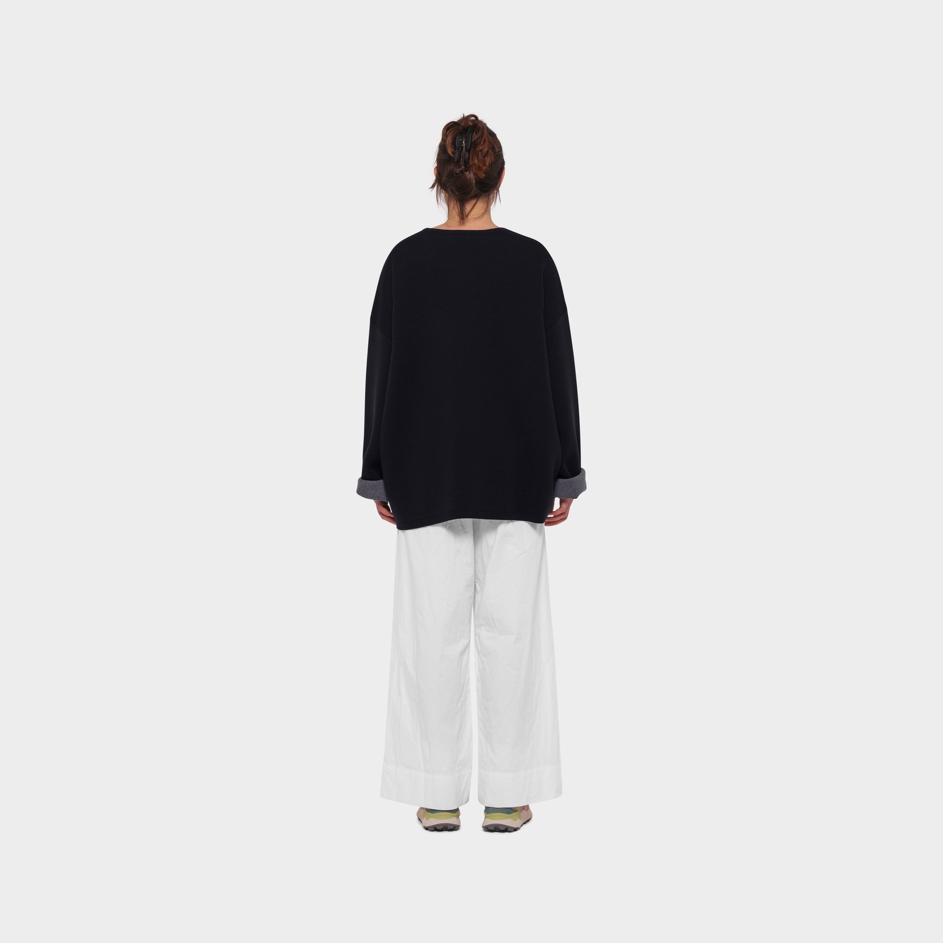 OMENN Pullover April DS am model