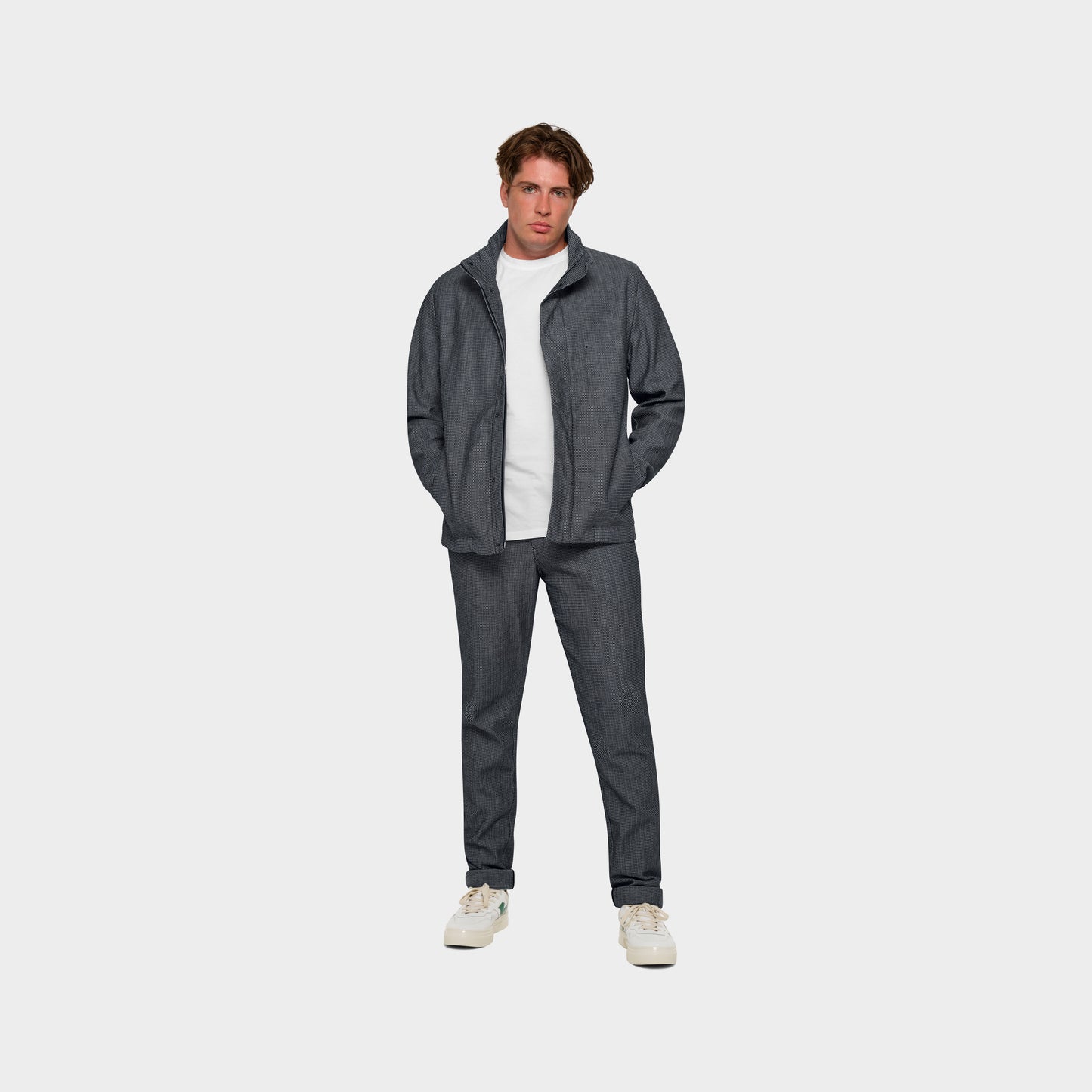 OMEN Jacke Oskar Seth Denim am model