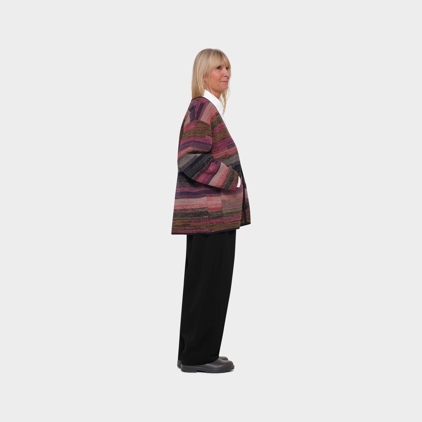 OMEN Strickjacke Buttercup MT São Paulo am model