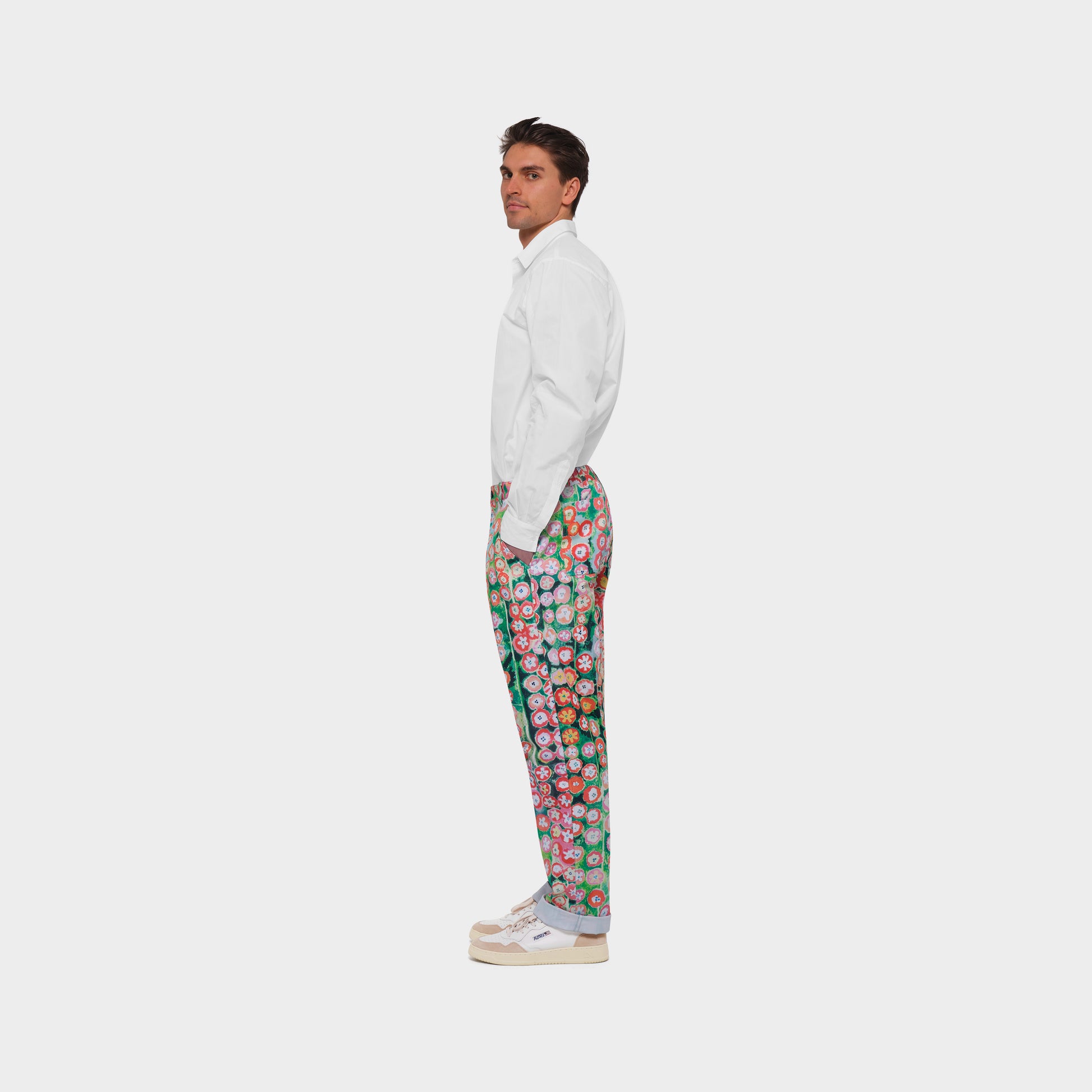 OMEN Hose Harry Heavy Twill Rosefield am model