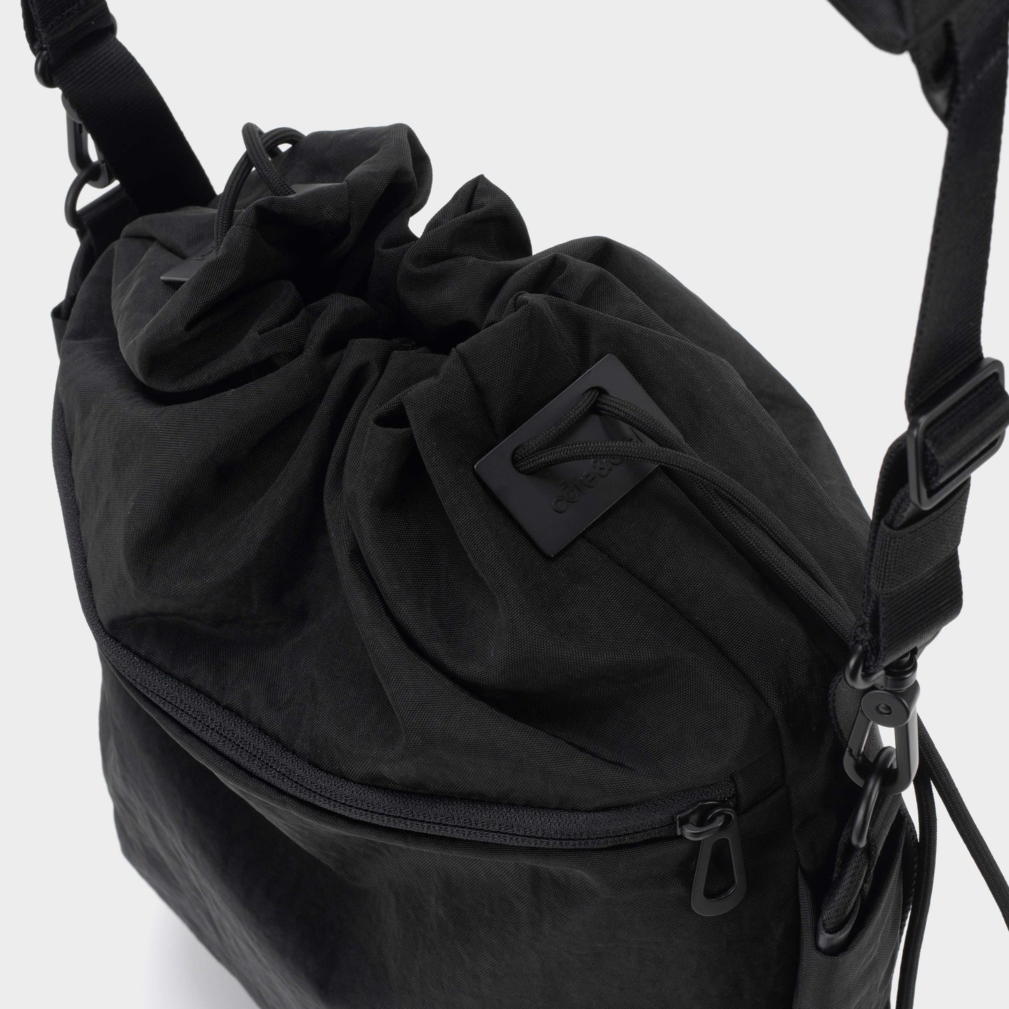 Cote&Ciel Uva Carbon Black in Farbe black