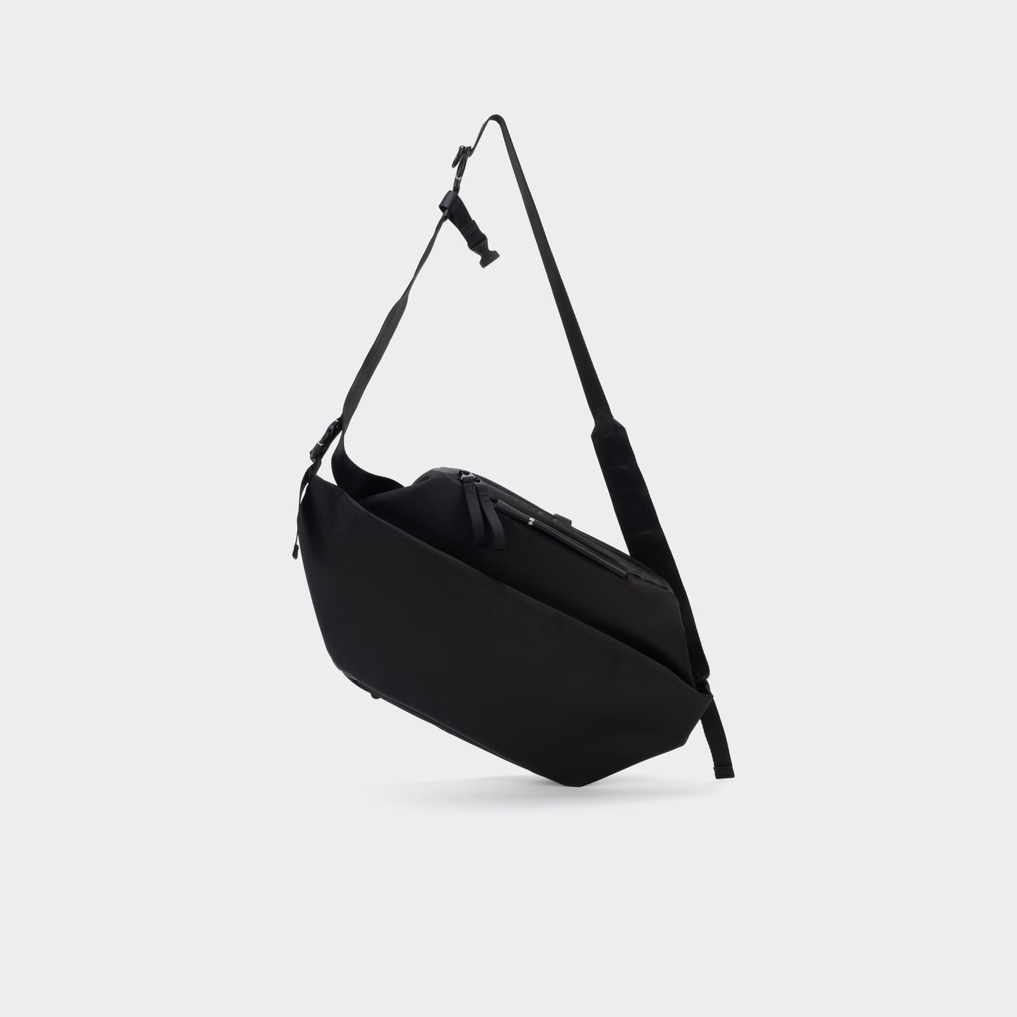 Cote&Ciel Isarau L Sleek Black in farbe black