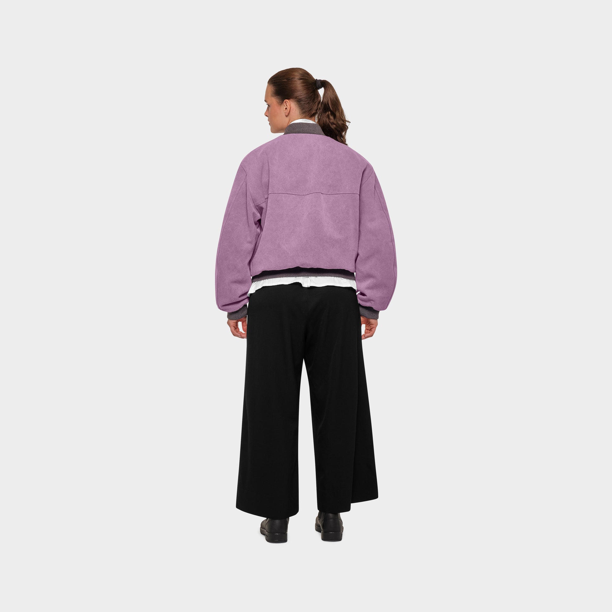 OMEN Jacke Joy Guinea Steppfutter am model