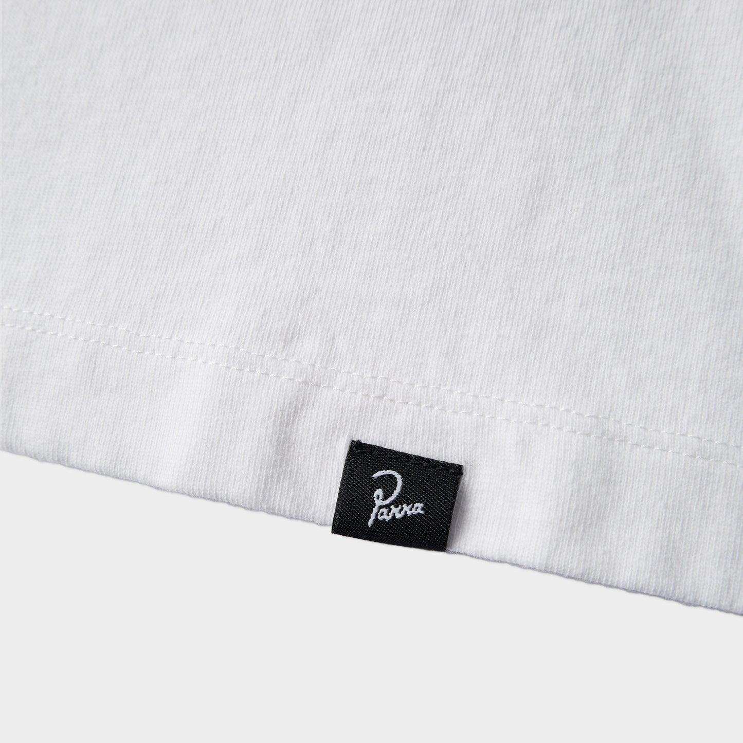 by Parra Beached and Blank T-Shirt in Farbe white