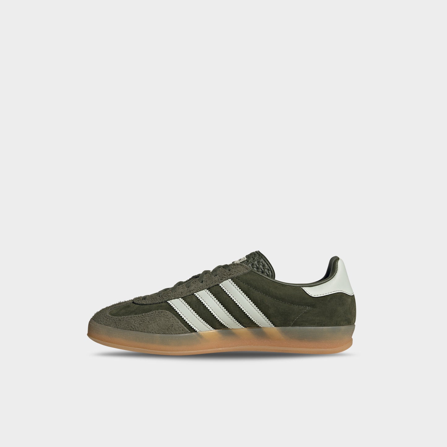 Adidas Gazelle Indoor JI3899 in Farbe nightcargo_alumina_gum