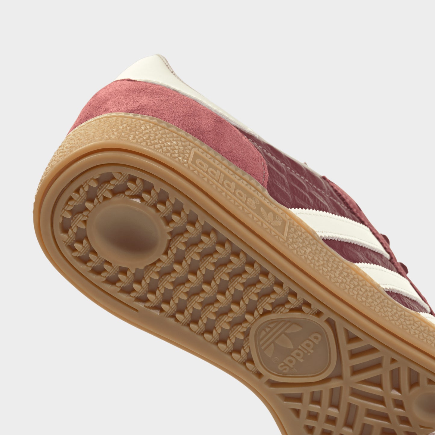 Adidas Handball Spezial KI8686 in Farbe shadow_red_cream_white_gum