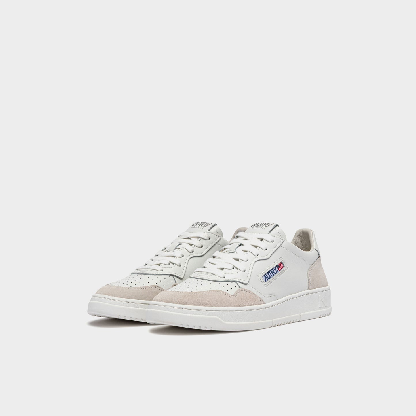 Autry Medalist Low W LS30 in Farbe leat_white