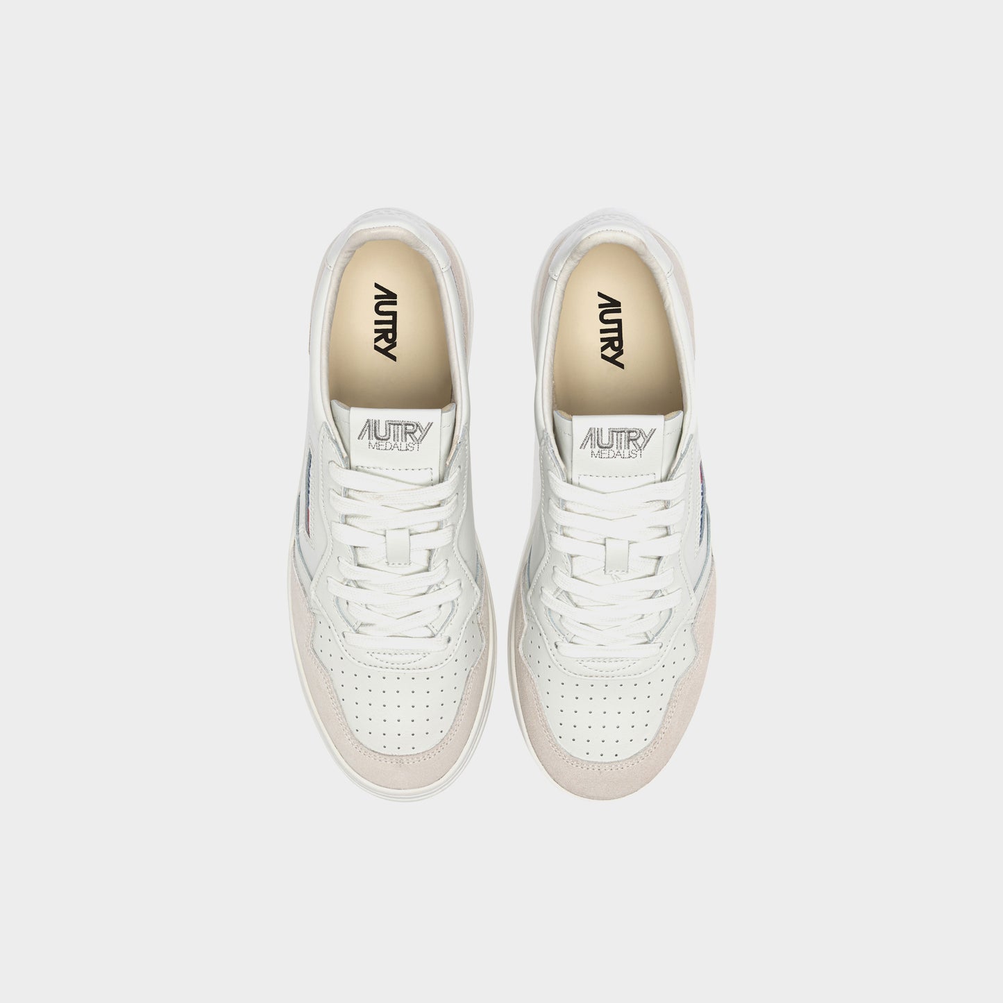 Autry Medalist Low W LS30 in Farbe leat_white