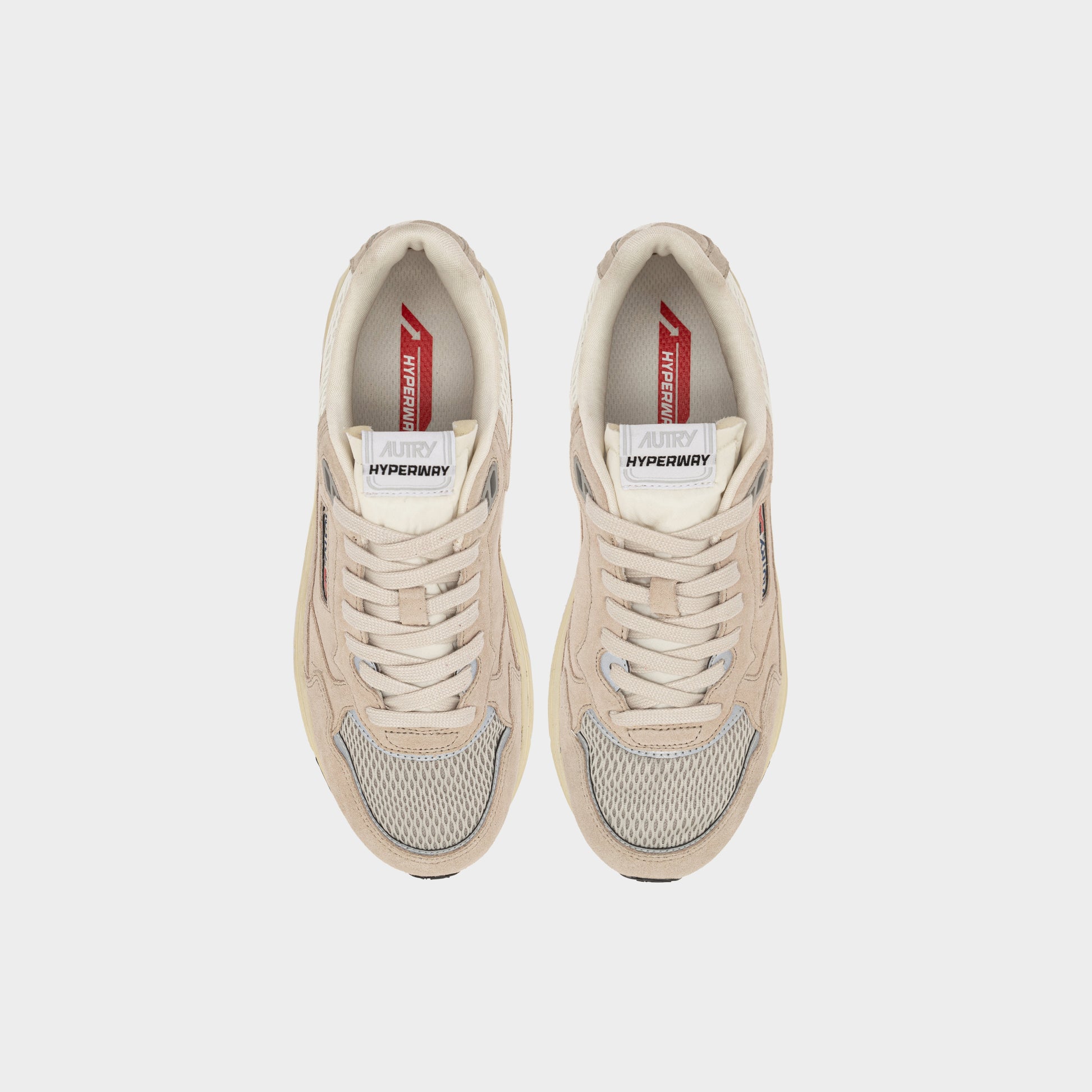 Autry Hyperway Low M UM03 in Farbe sand