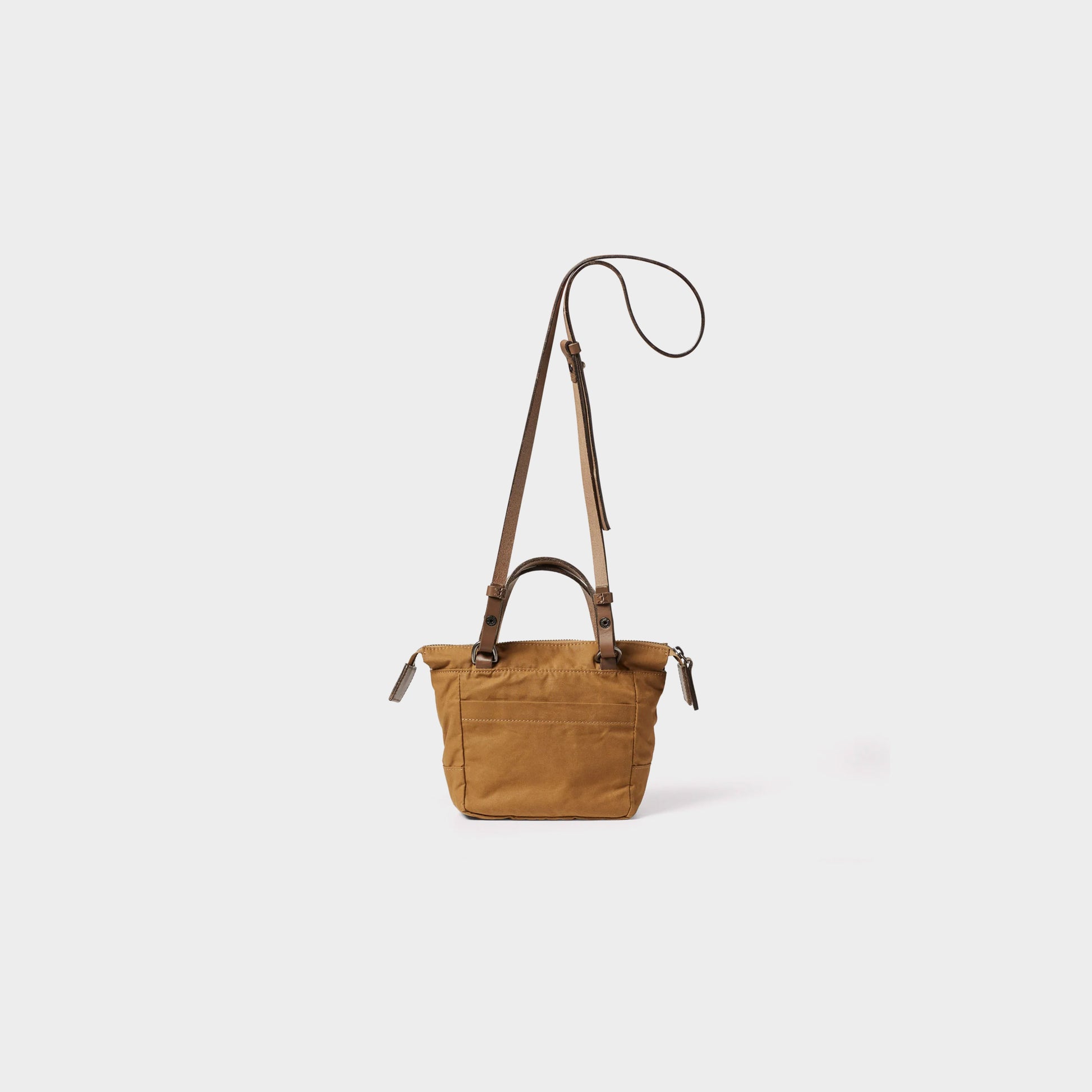 Ally Capellino Squat 2.0 Waxed Cotton Mini Crossbody Bag in Farbe chert 