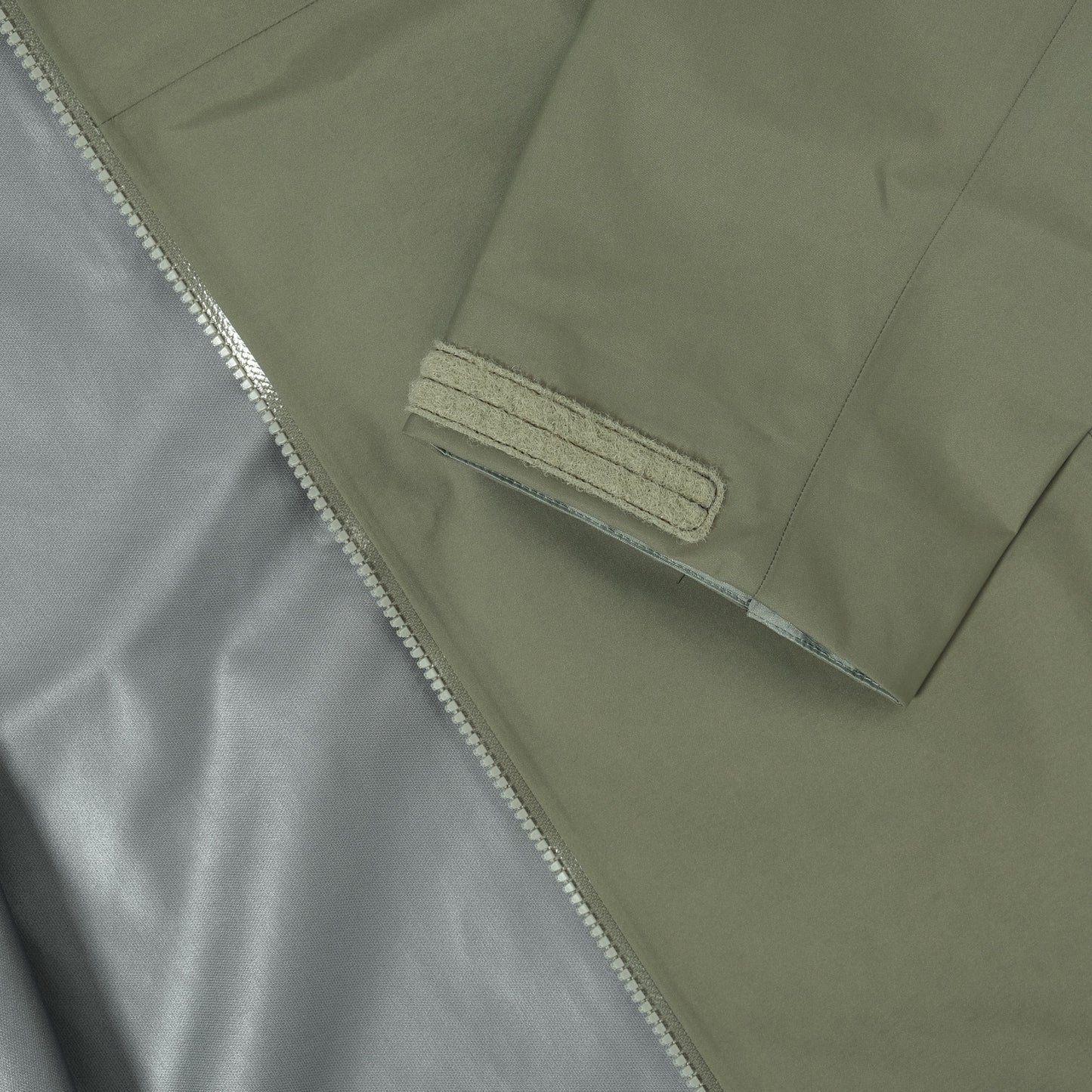 Arc'teryx Beta Jacket in Farbe forage