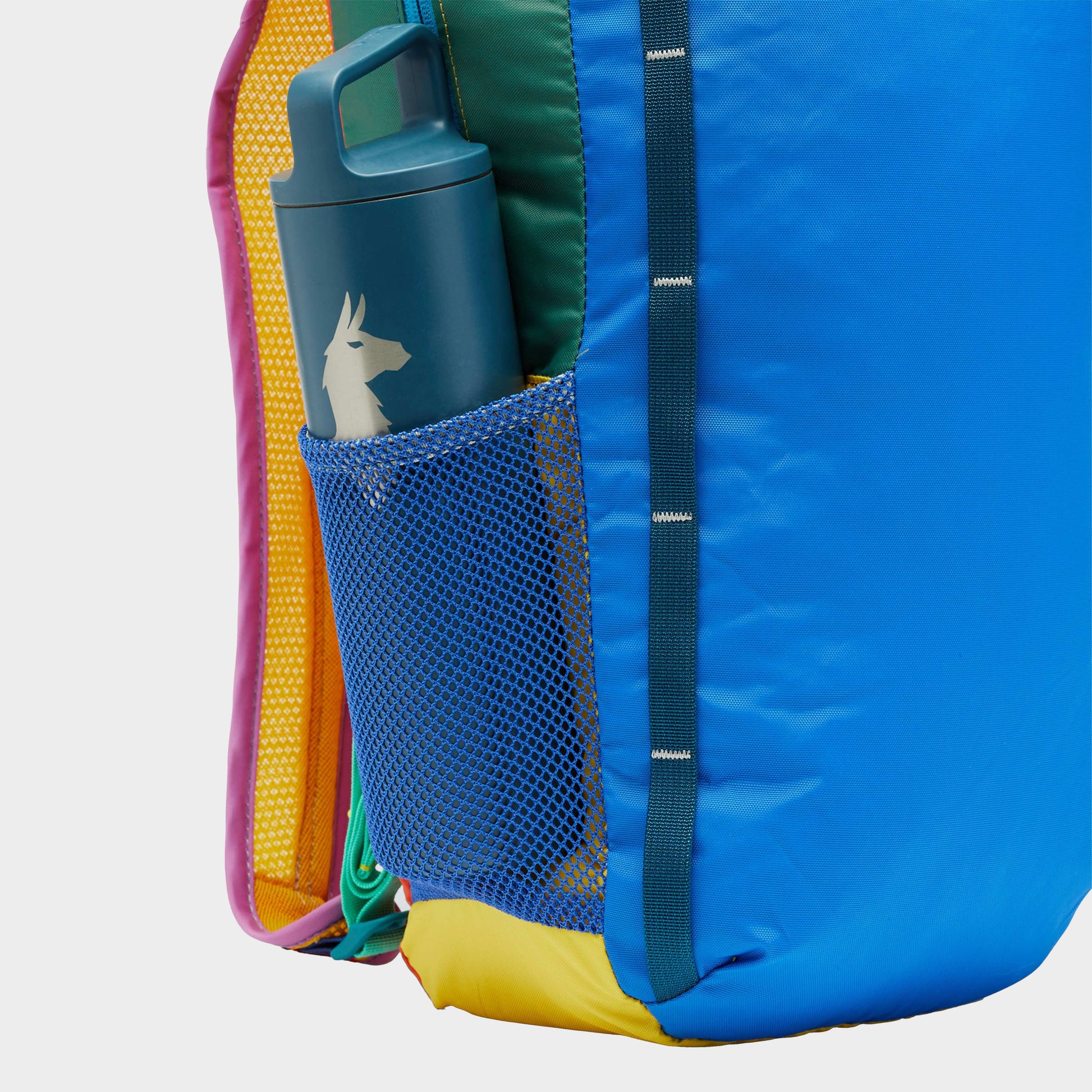 Cotopaxi Batac 16L Del Día Backpack in Farbe del_dia