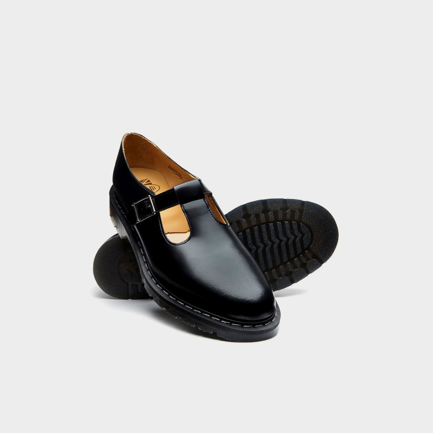 Solovair Hi-Shine Mary Jane Shoe in Farbe schwarz