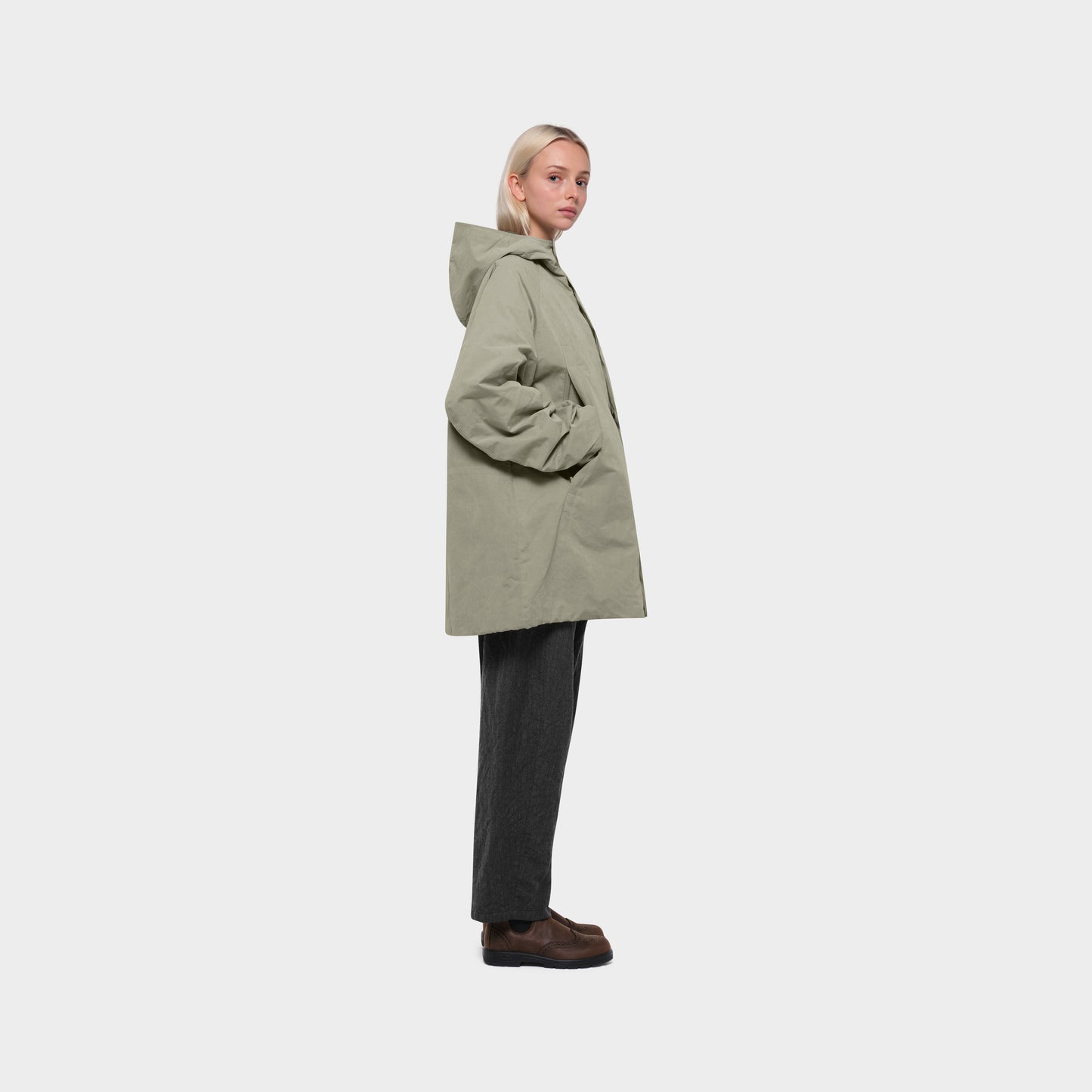 OMEN Jacke Megumi Corsaro am model