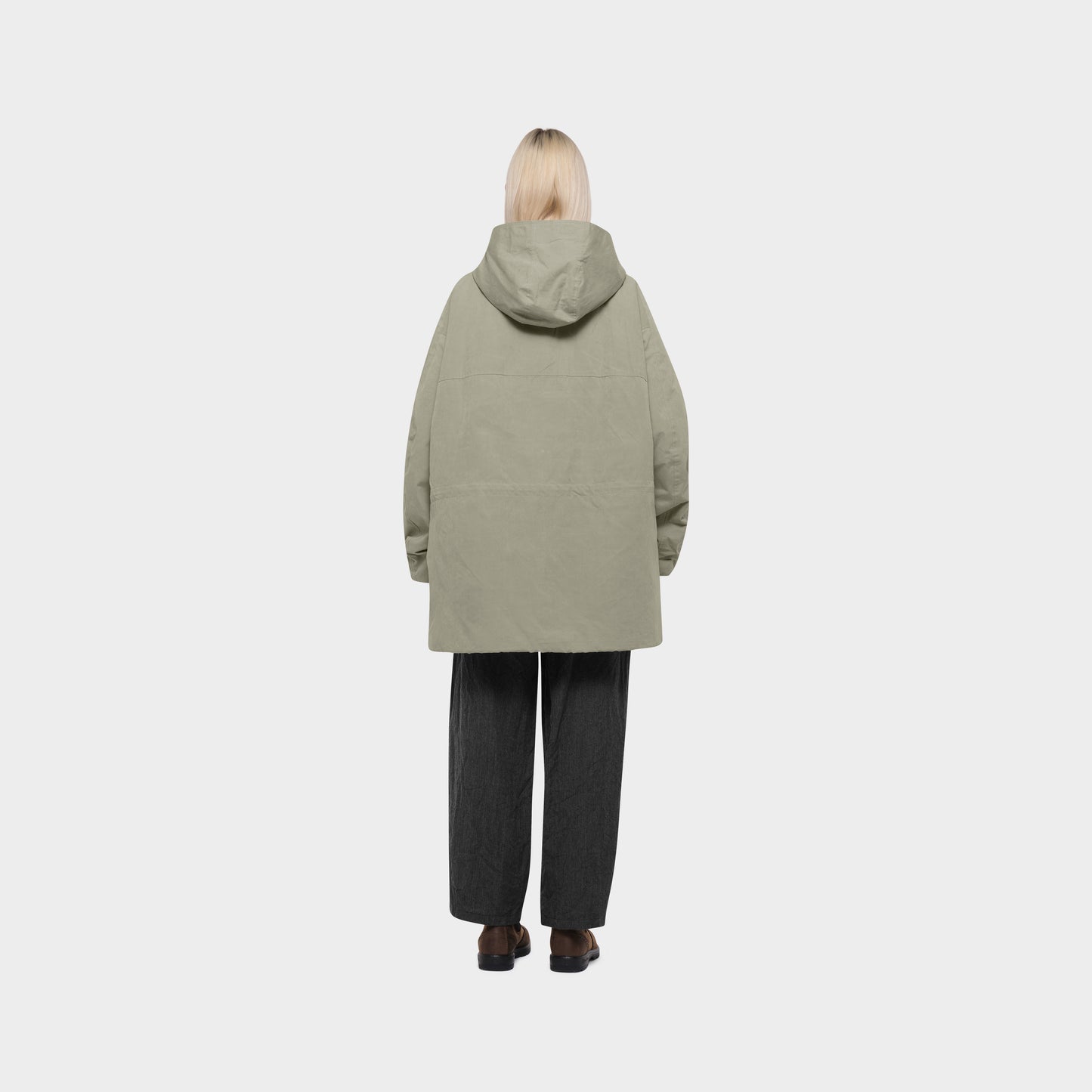 OMEN Jacke Megumi Corsaro am model