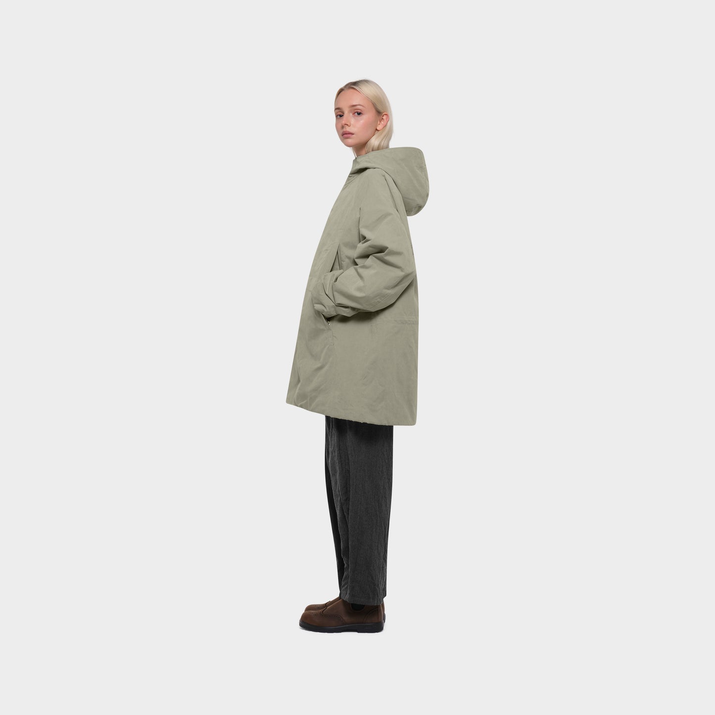 OMEN Jacke Megumi Corsaro am model