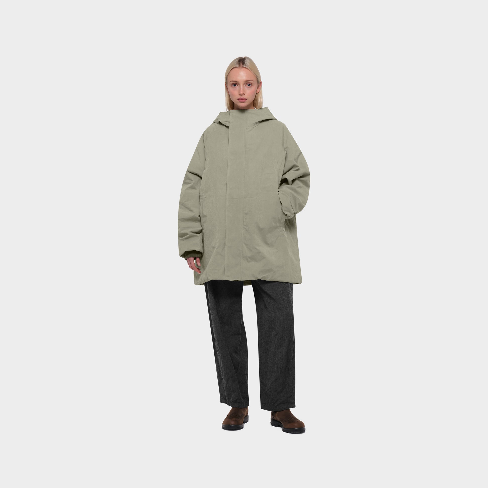 OMEN Jacke Megumi Corsaro am model