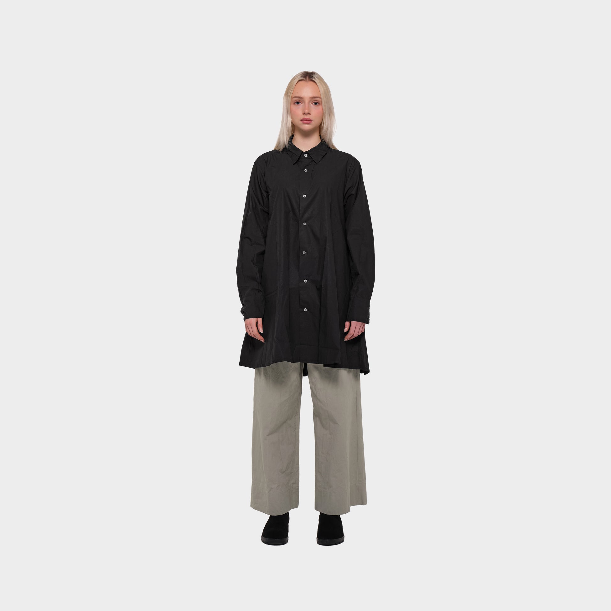 OMEN Oberteil Olivia Talbot am model