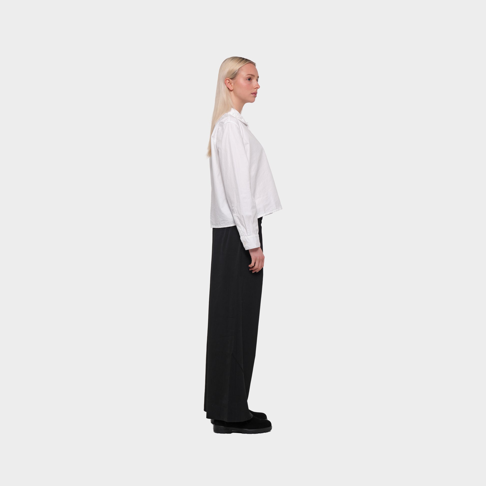 OMEN Oberteil Abigail Compact am model