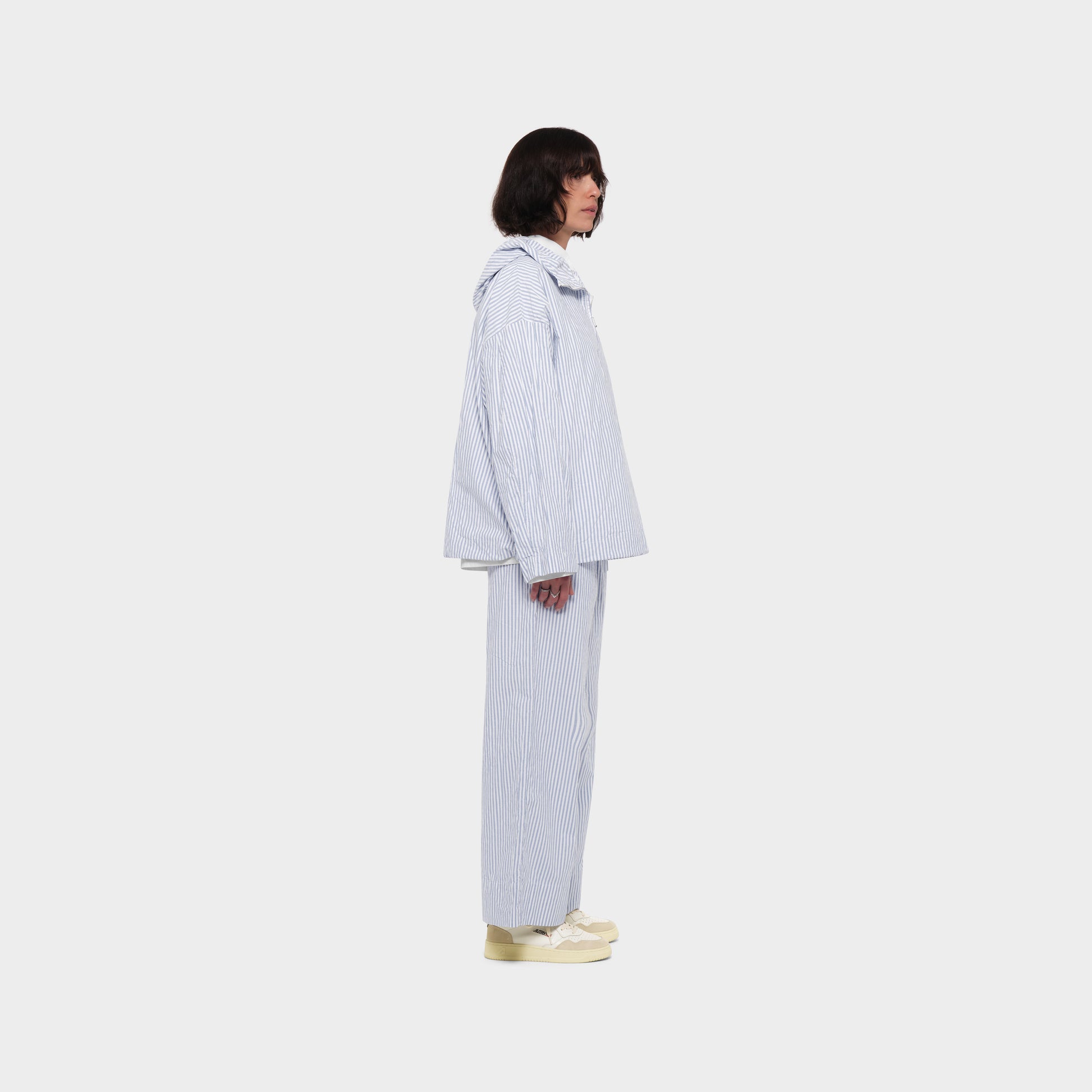OMEN Oberteil Holly Amadeus Barre am model
