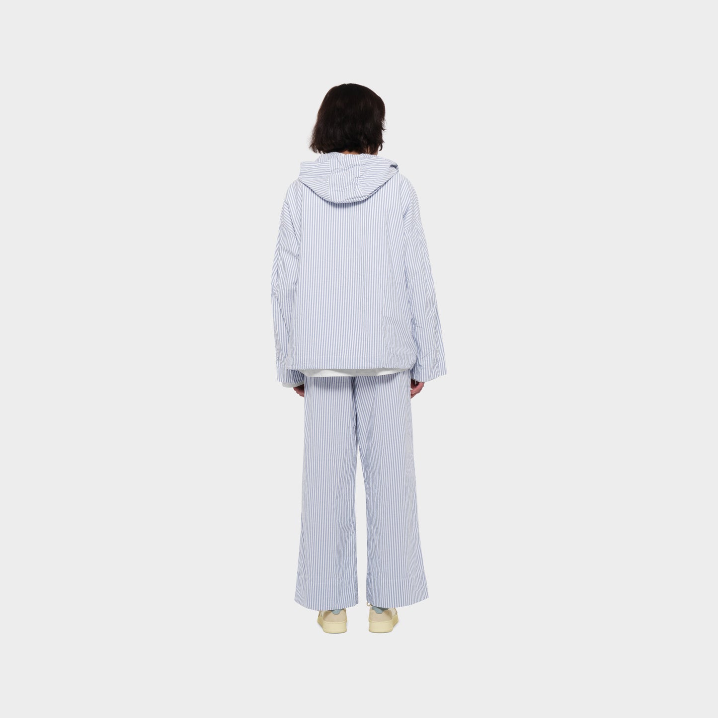 OMEN Oberteil Holly Amadeus Barre am model
