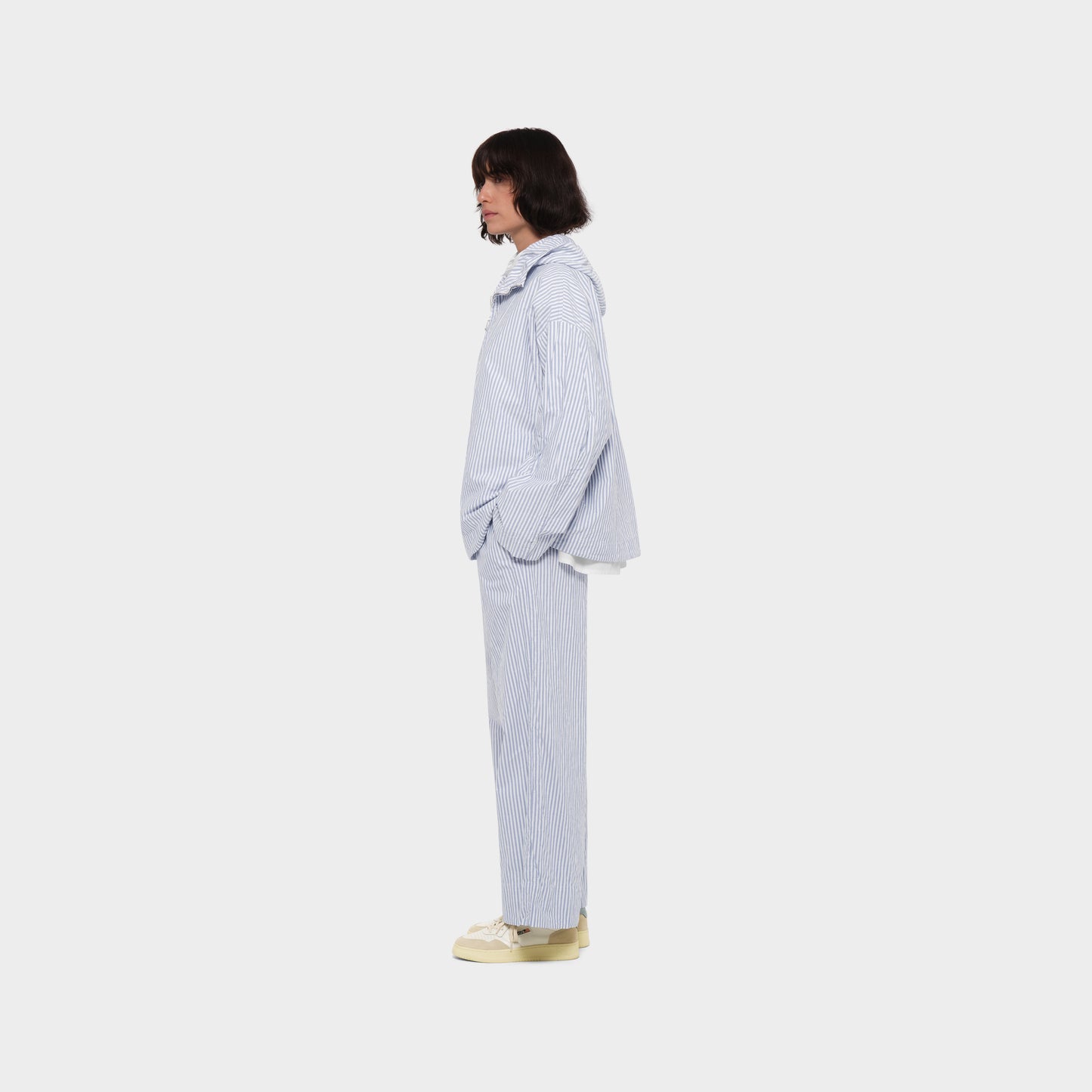 OMEN Oberteil Holly Amadeus Barre am model
