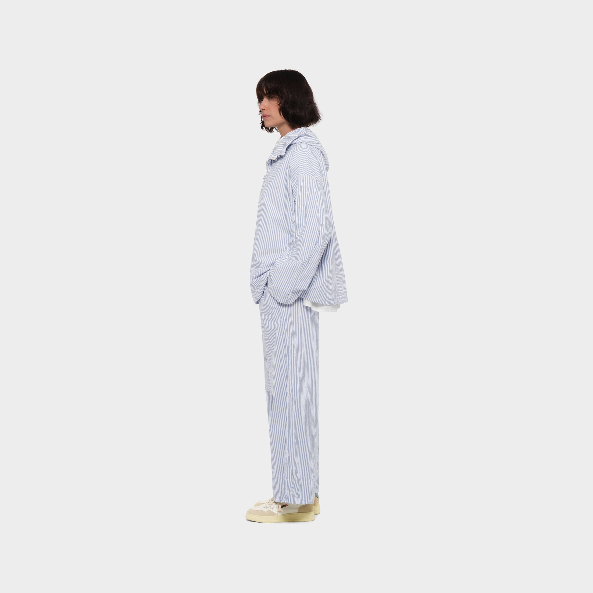 OMEN Oberteil Holly Amadeus Barre am model
